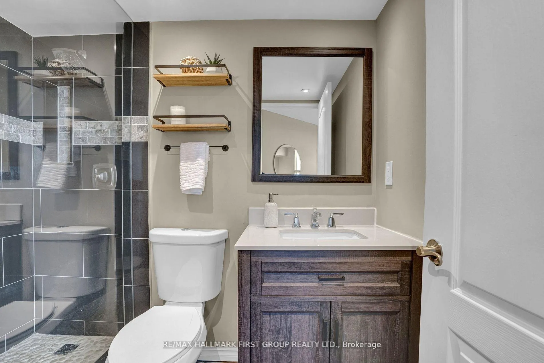 Photo 28 of Unit 611, 2 Westney Road N, Ajax, Central West — HOMEH