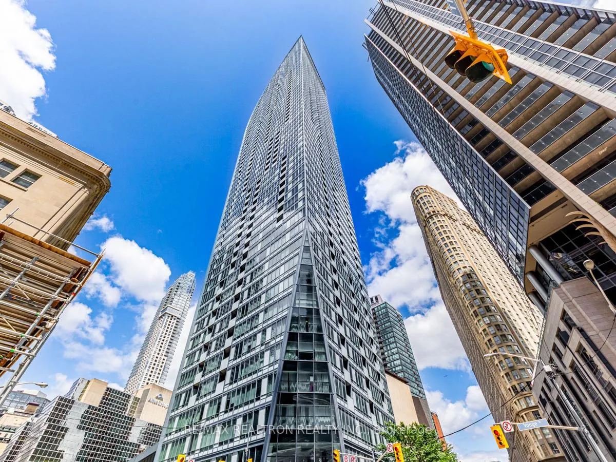 Photo 1 of Unit 5205, 8 The Esplanade, Toronto, Waterfront Communities — HOMEH