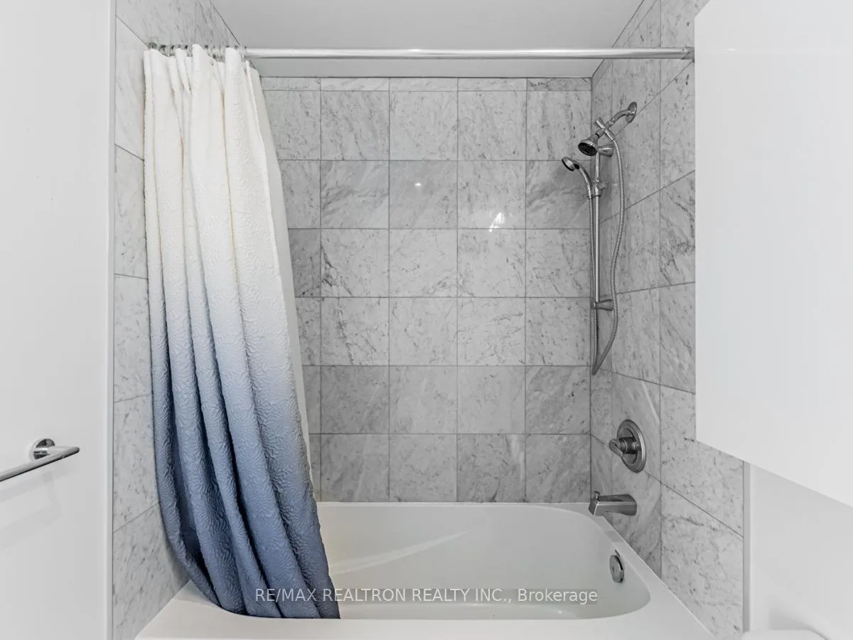Photo 28 of Unit 5205, 8 The Esplanade, Toronto, Waterfront Communities — HOMEH