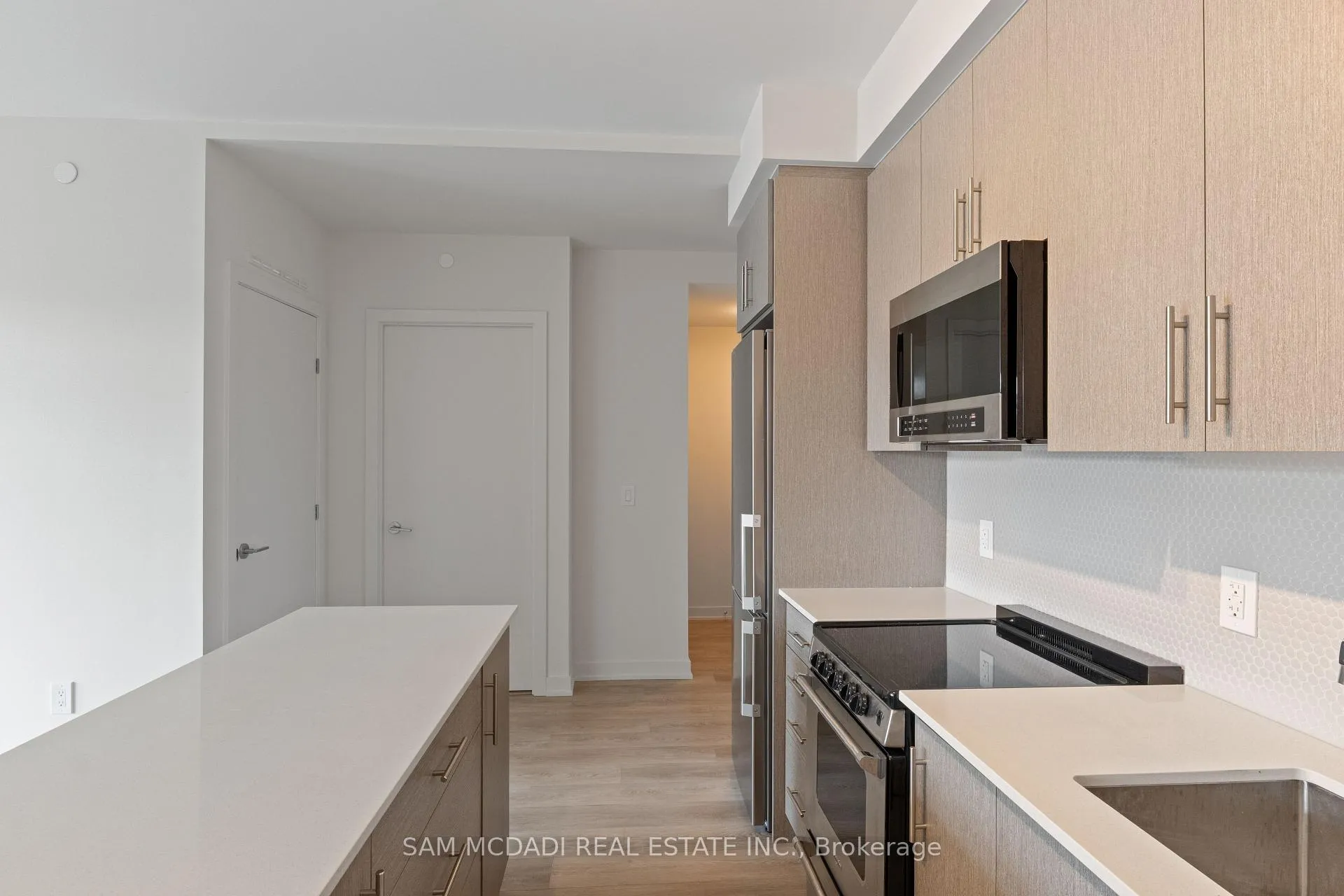Photo 10 of Unit 1305, 212 King William Street, Hamilton, Beasley — HOMEH