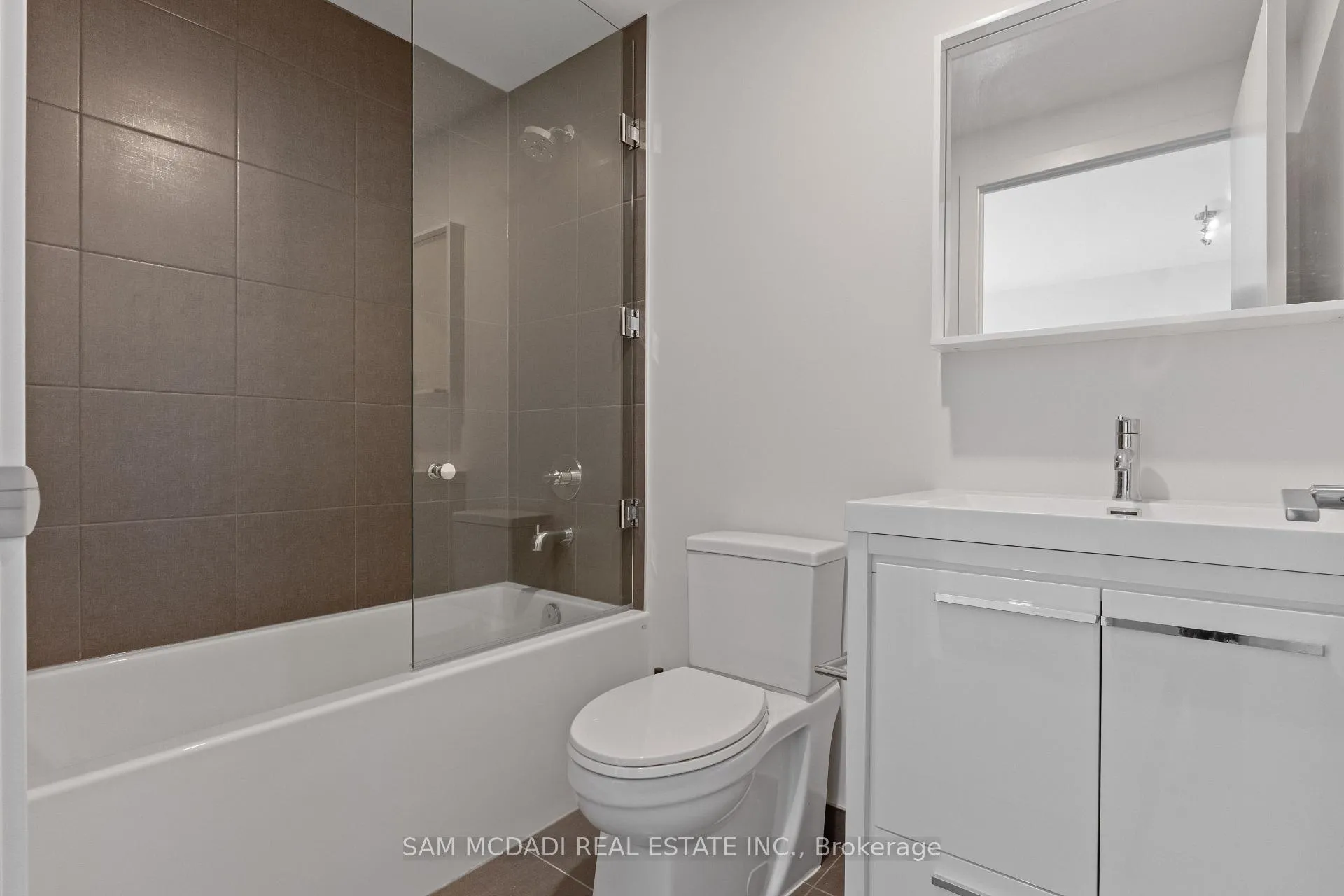Photo 13 of Unit 1305, 212 King William Street, Hamilton, Beasley — HOMEH