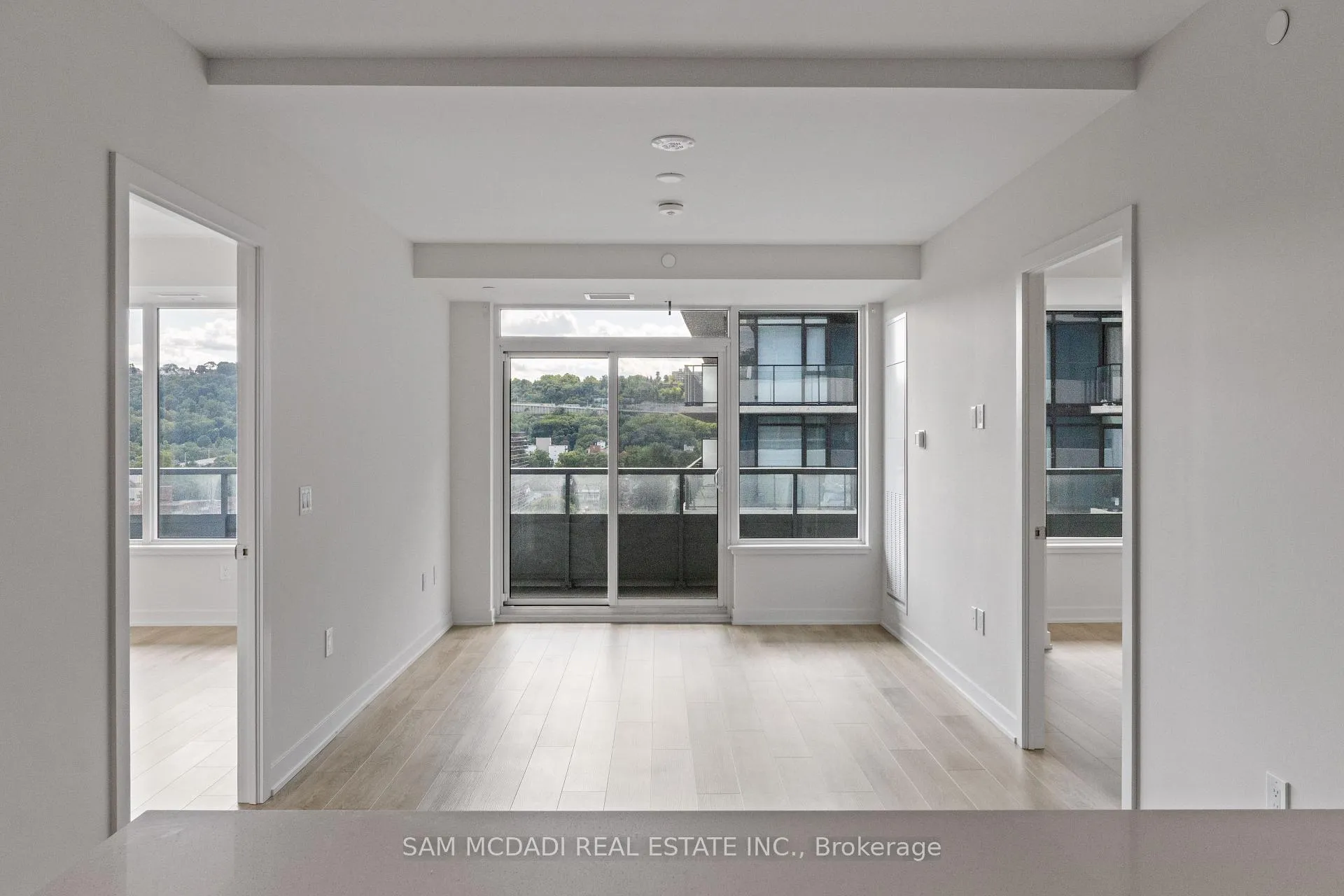 Photo 19 of Unit 1305, 212 King William Street, Hamilton, Beasley — HOMEH