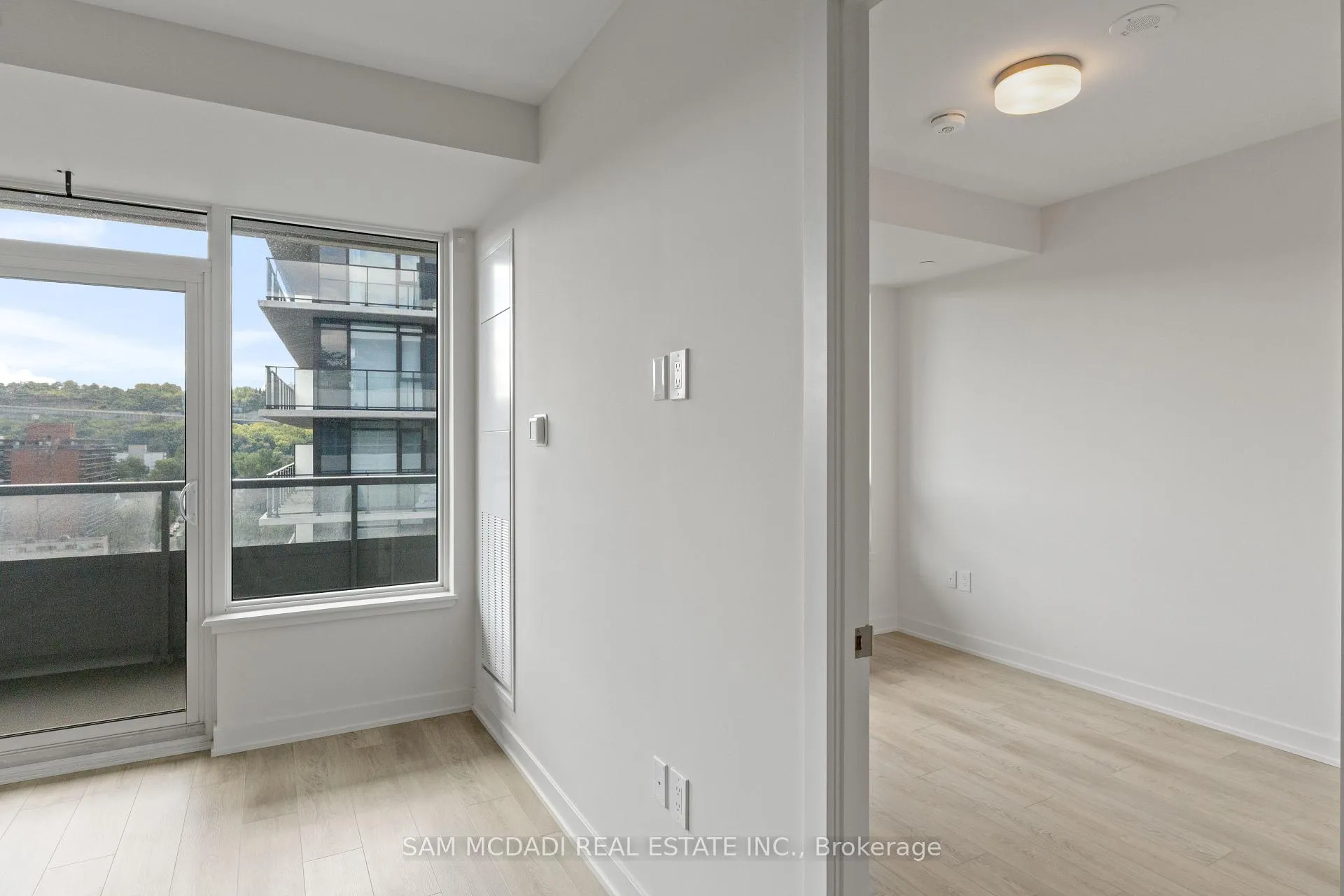 Photo 27 of Unit 1305, 212 King William Street, Hamilton, Beasley — HOMEH