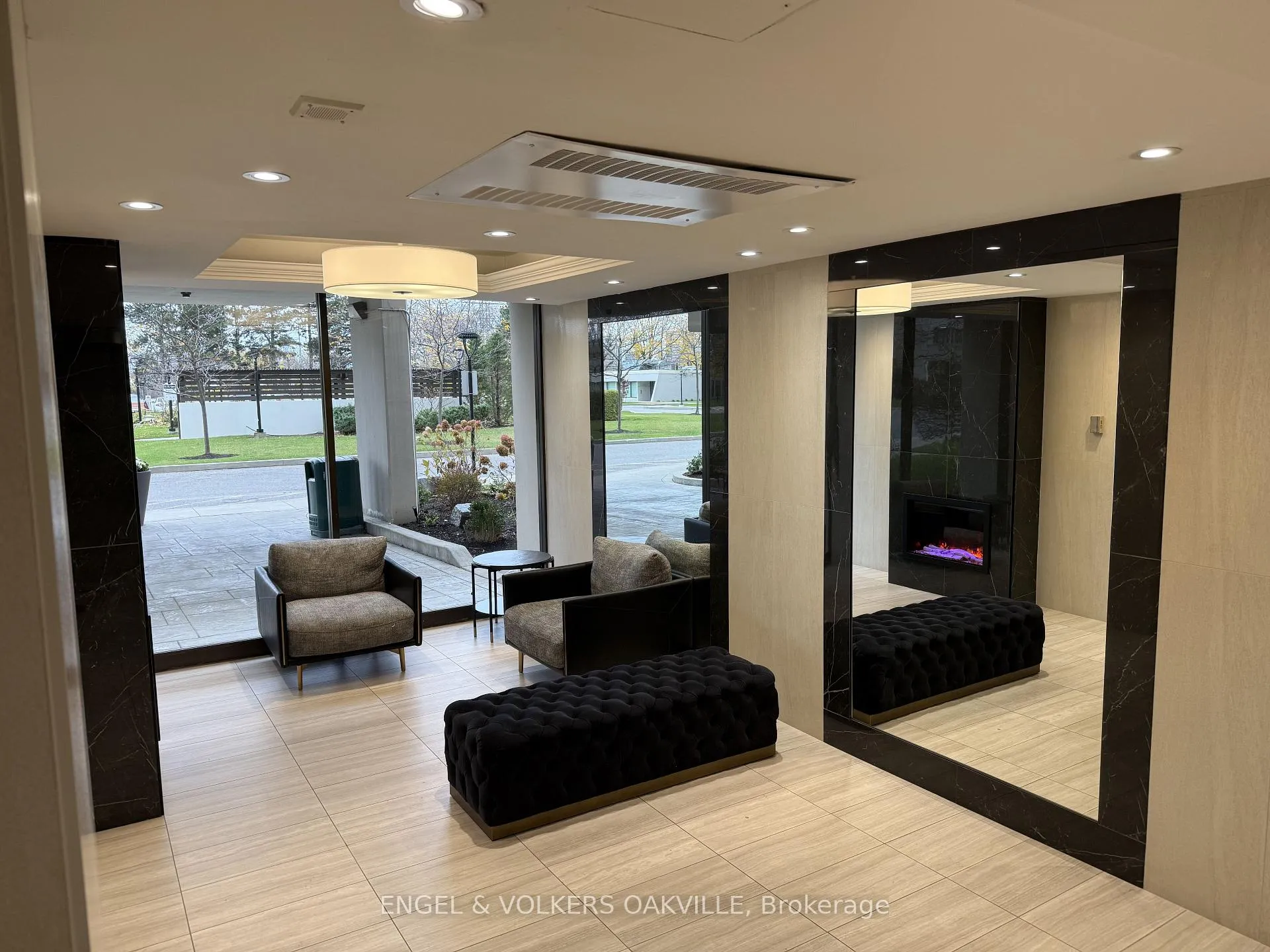 Photo 4 of Unit 1408, 725 Don Mills Road, Toronto, Flemingdon Park — HOMEH