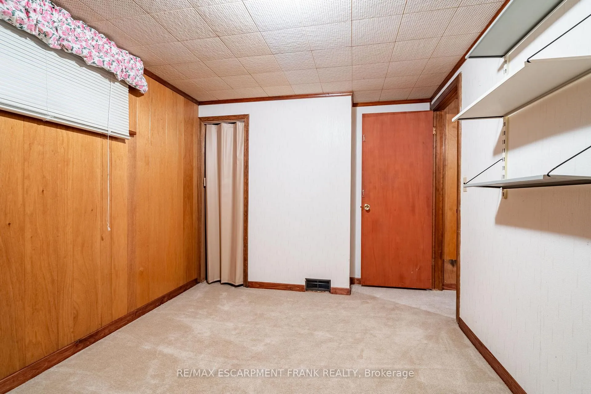 Photo 26 of 1053 Fennell Avenue E, Hamilton, Hampton Heights — HOMEH