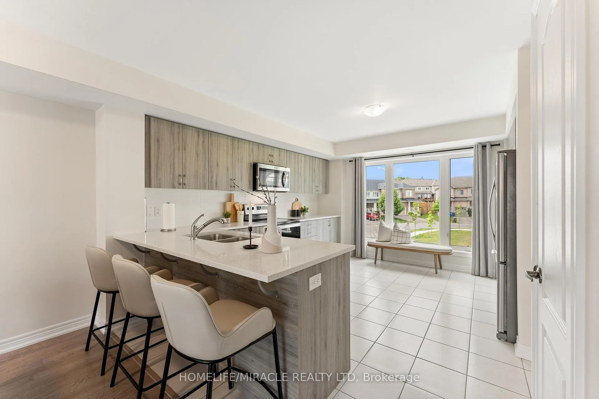 Photo 14 of 295 Law Drive, Guelph, Grange Road — HOMEH
