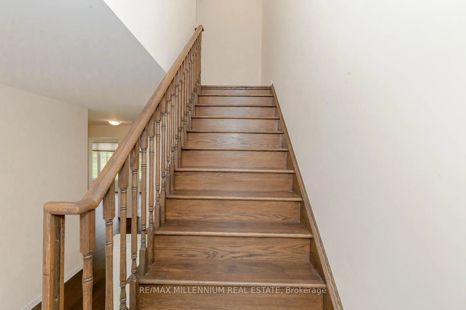 Photo 18 of 259 Bedrock Drive, Hamilton, Stoney Creek Mountain — HOMEH