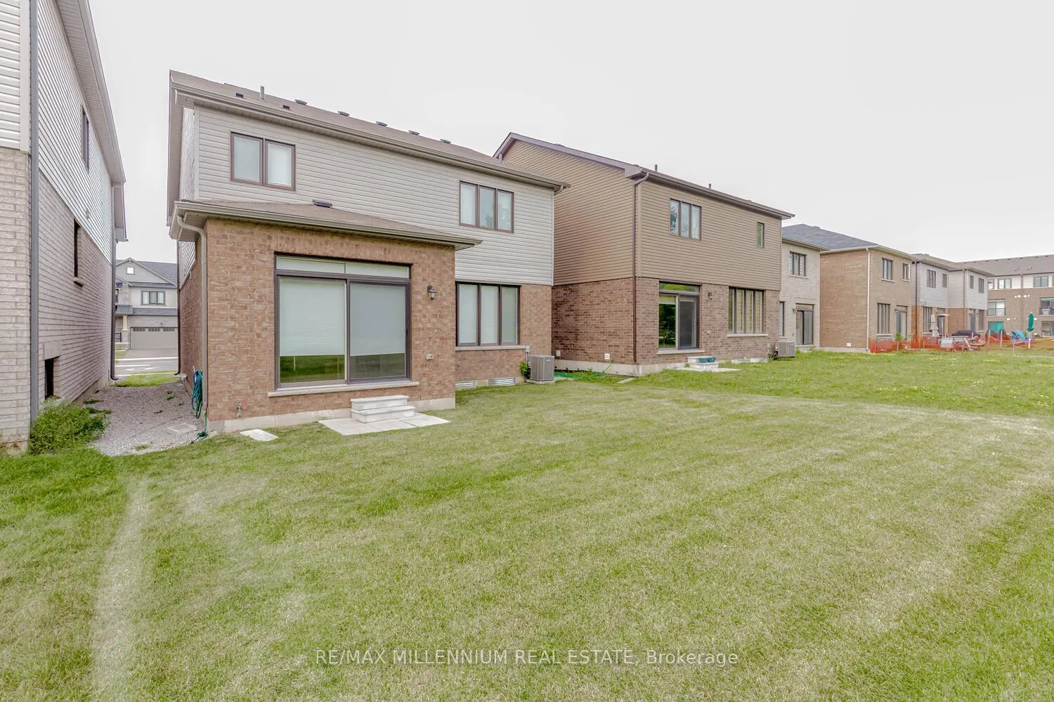 Photo 29 of 259 Bedrock Drive, Hamilton, Stoney Creek Mountain — HOMEH