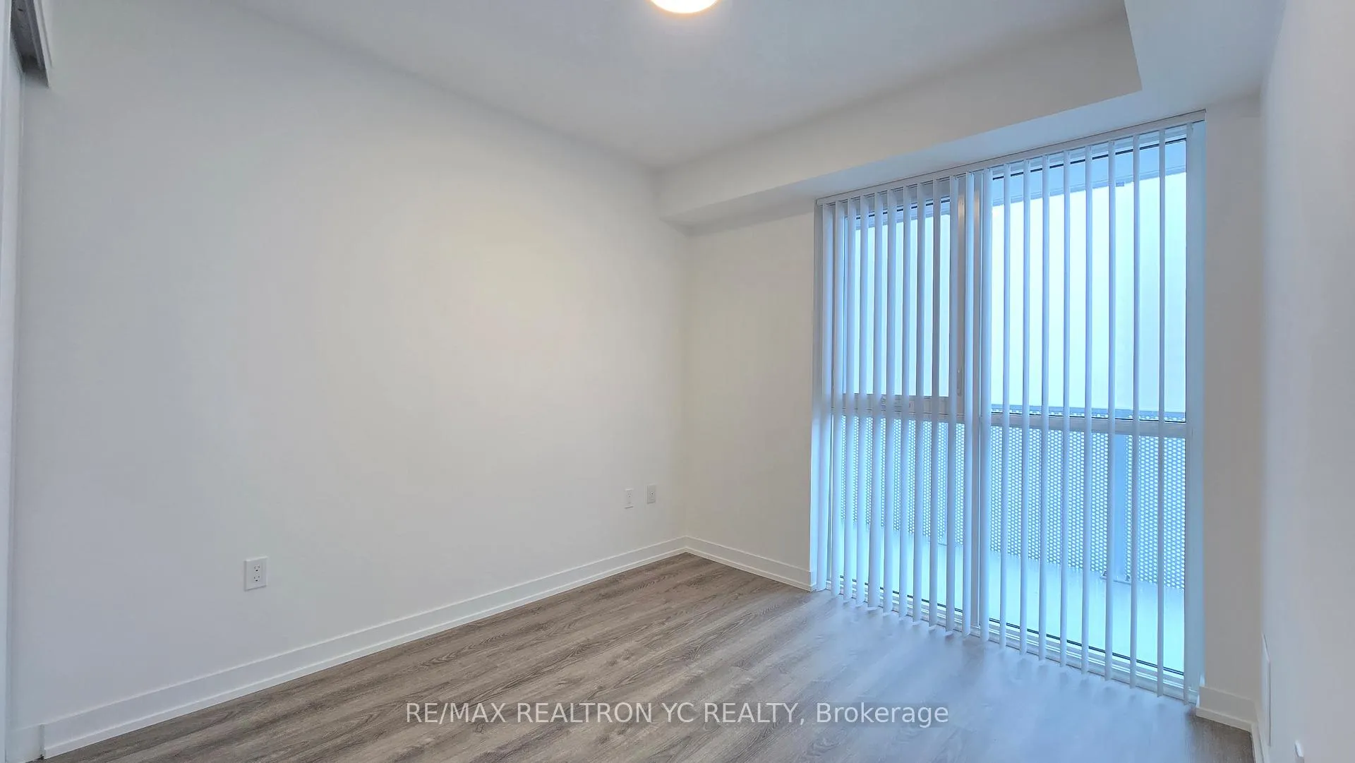 Photo 5 of Unit 3516, 195 Commerce Street, Vaughan, Vaughan Corporate Centre — HOMEH