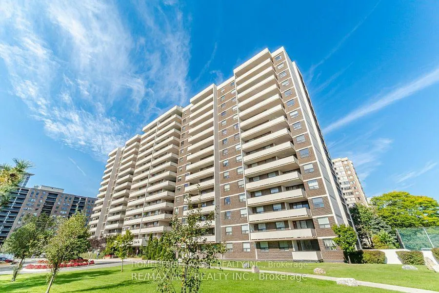Front of Unit 312, 3 Lisa Street