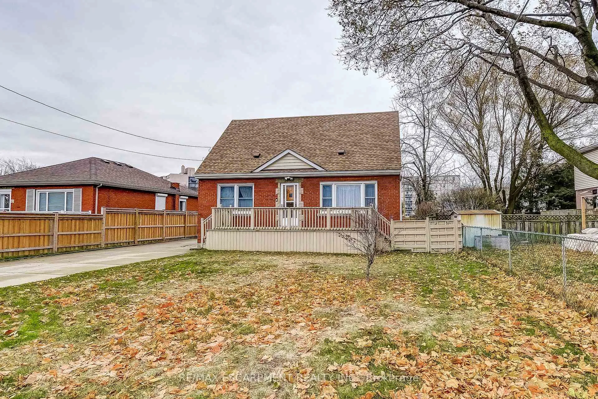 Photo 4 of 8 Bromley Road, Hamilton, Hill Park — HOMEH