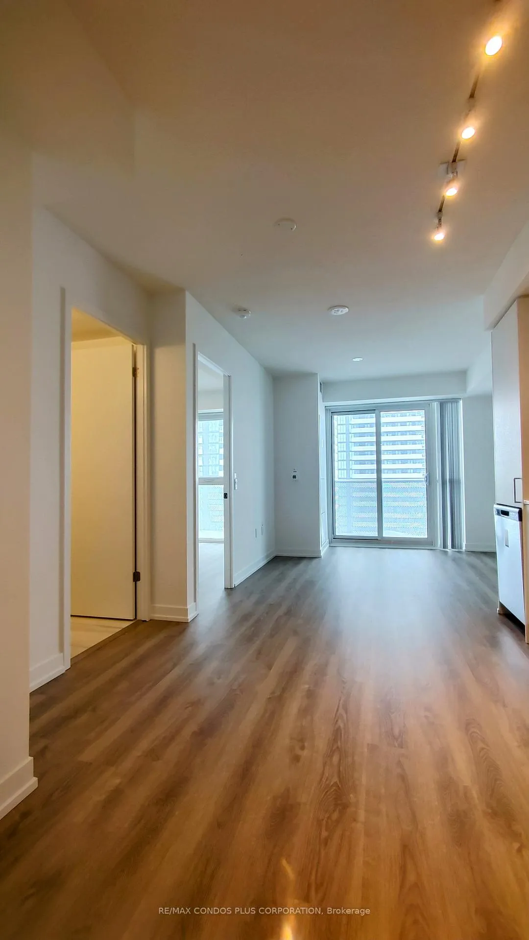 Photo 9 of Unit 2316, 195 Commerce Street, Vaughan, Vaughan Corporate Centre — HOMEH