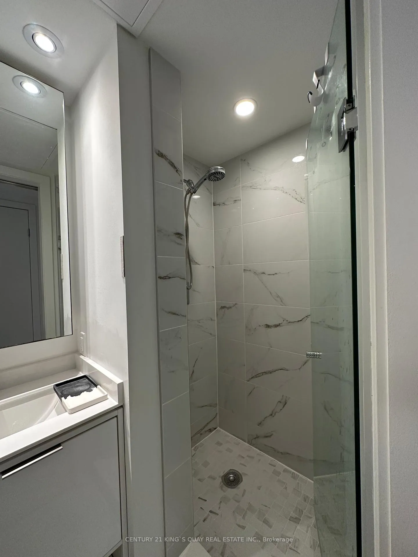 Photo 13 of Unit 719, 77 Shuter Street, Toronto, Church-Yonge Corridor — HOMEH