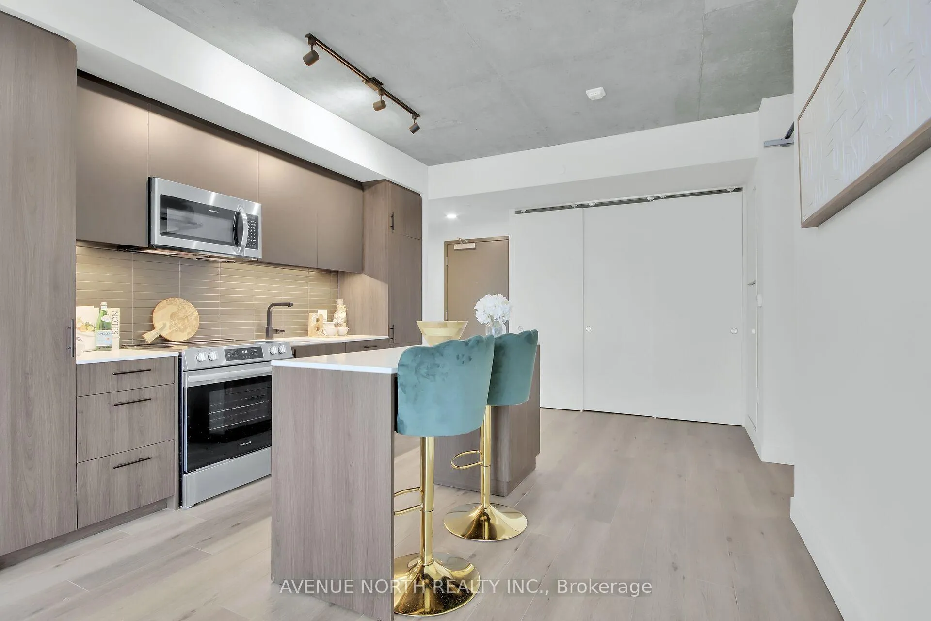 Photo 11 of Unit LPH6/806, 10 James Street, Ottawa, Ottawa Centre — HOMEH