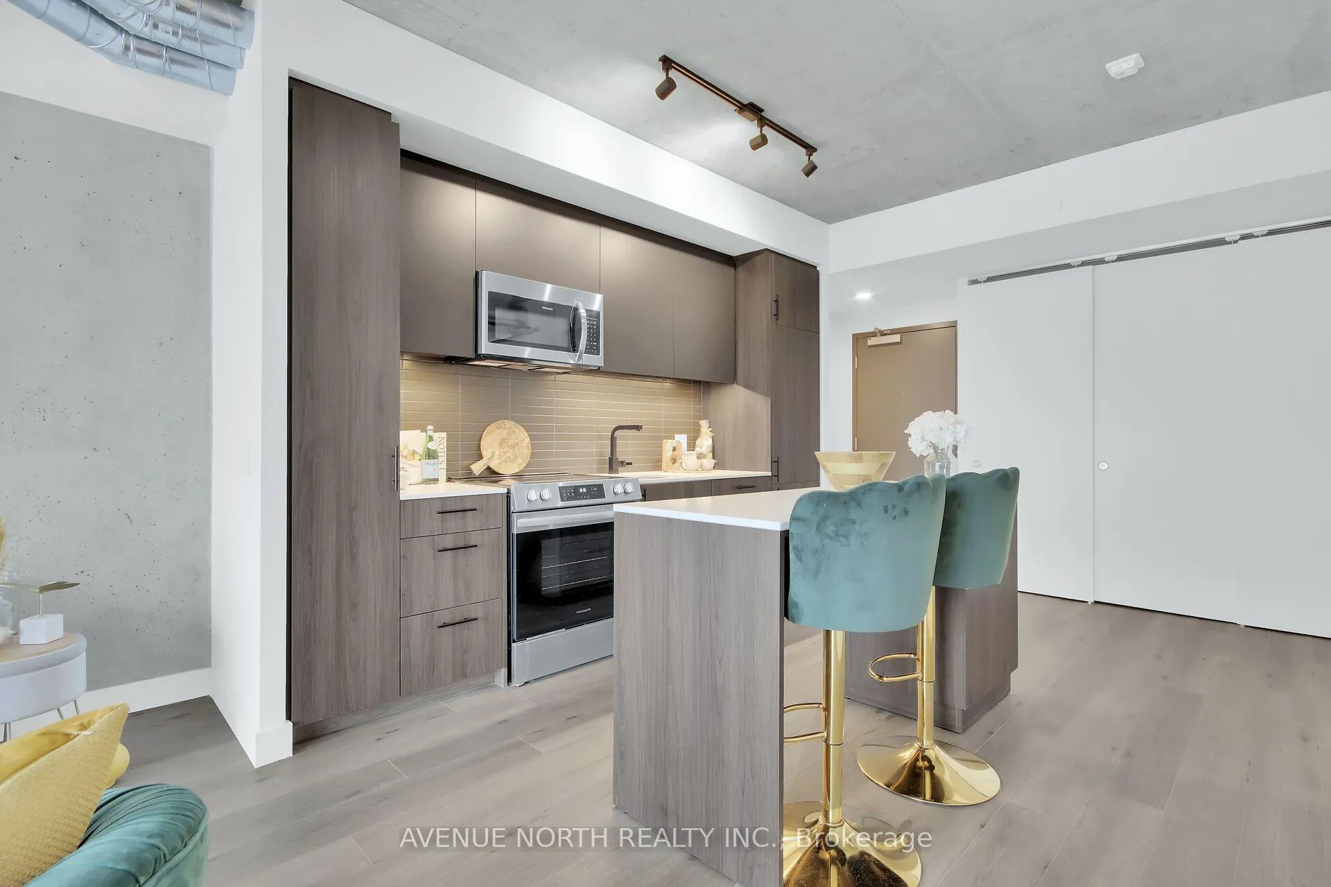 Photo 16 of Unit LPH6/806, 10 James Street, Ottawa, Ottawa Centre — HOMEH