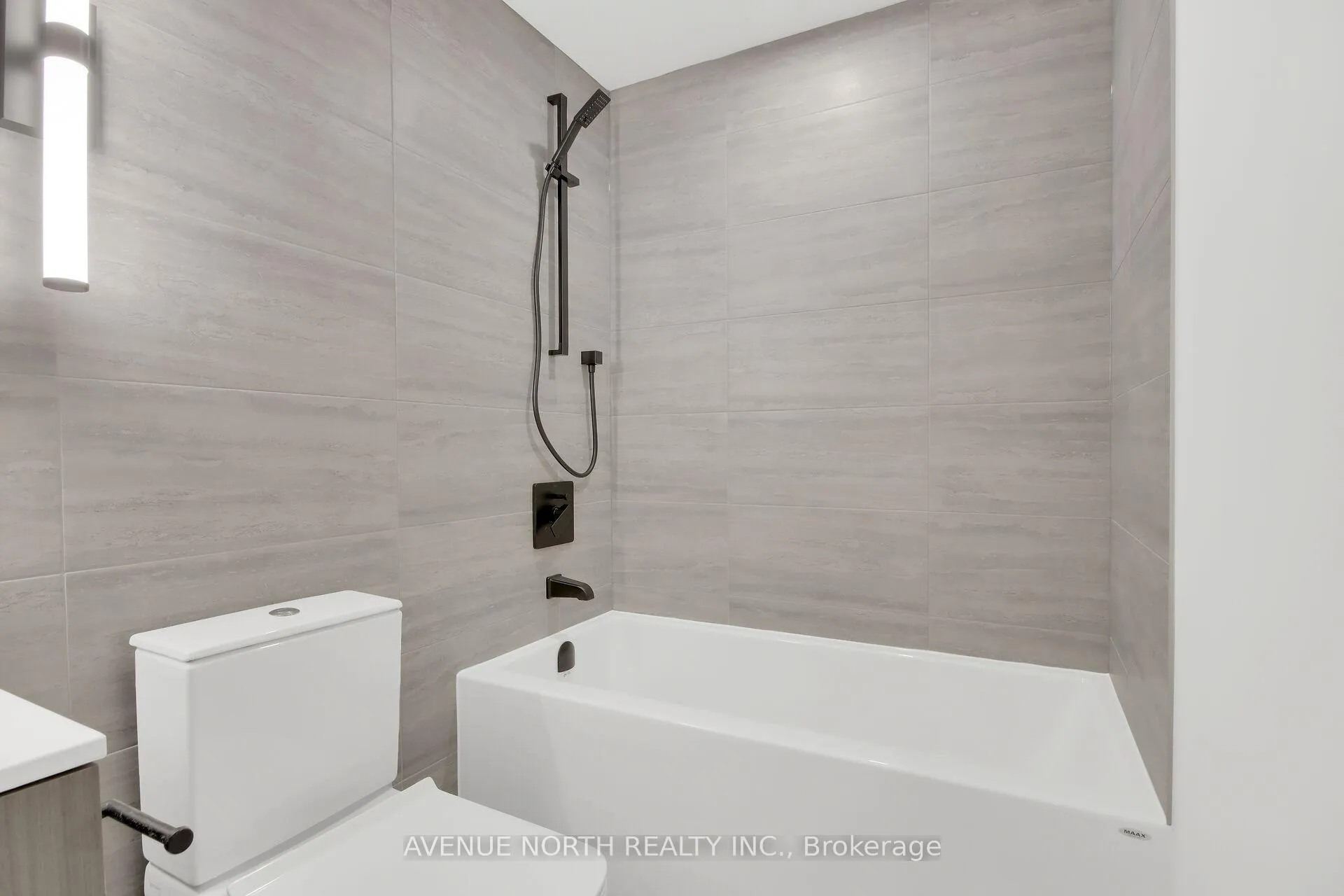 Photo 25 of Unit LPH6/806, 10 James Street, Ottawa, Ottawa Centre — HOMEH