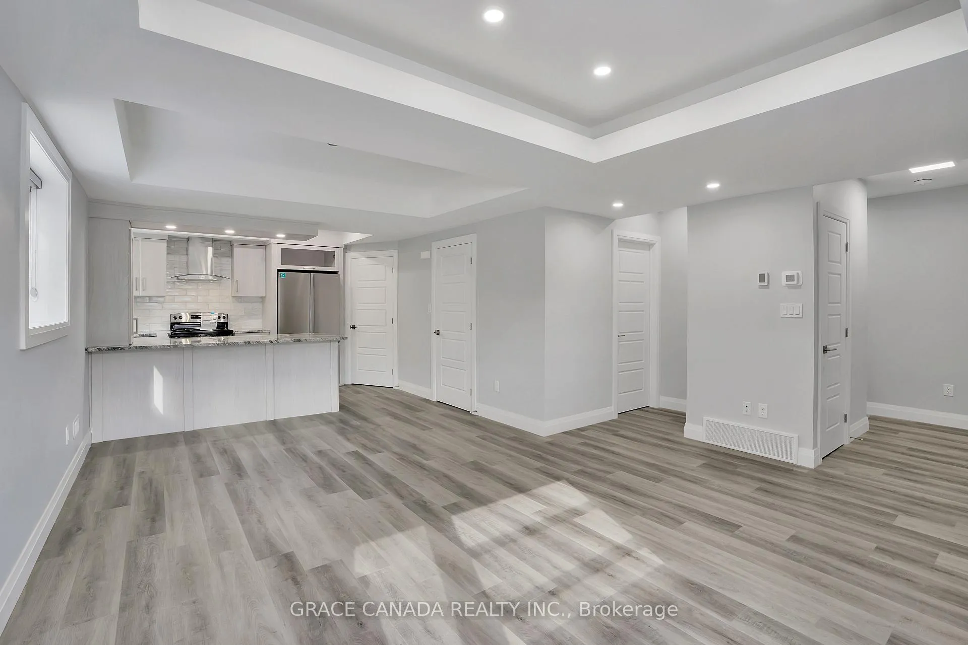 Photo 3 of Unit C, 1657 Windsor Avenue, Windsor — HOMEH