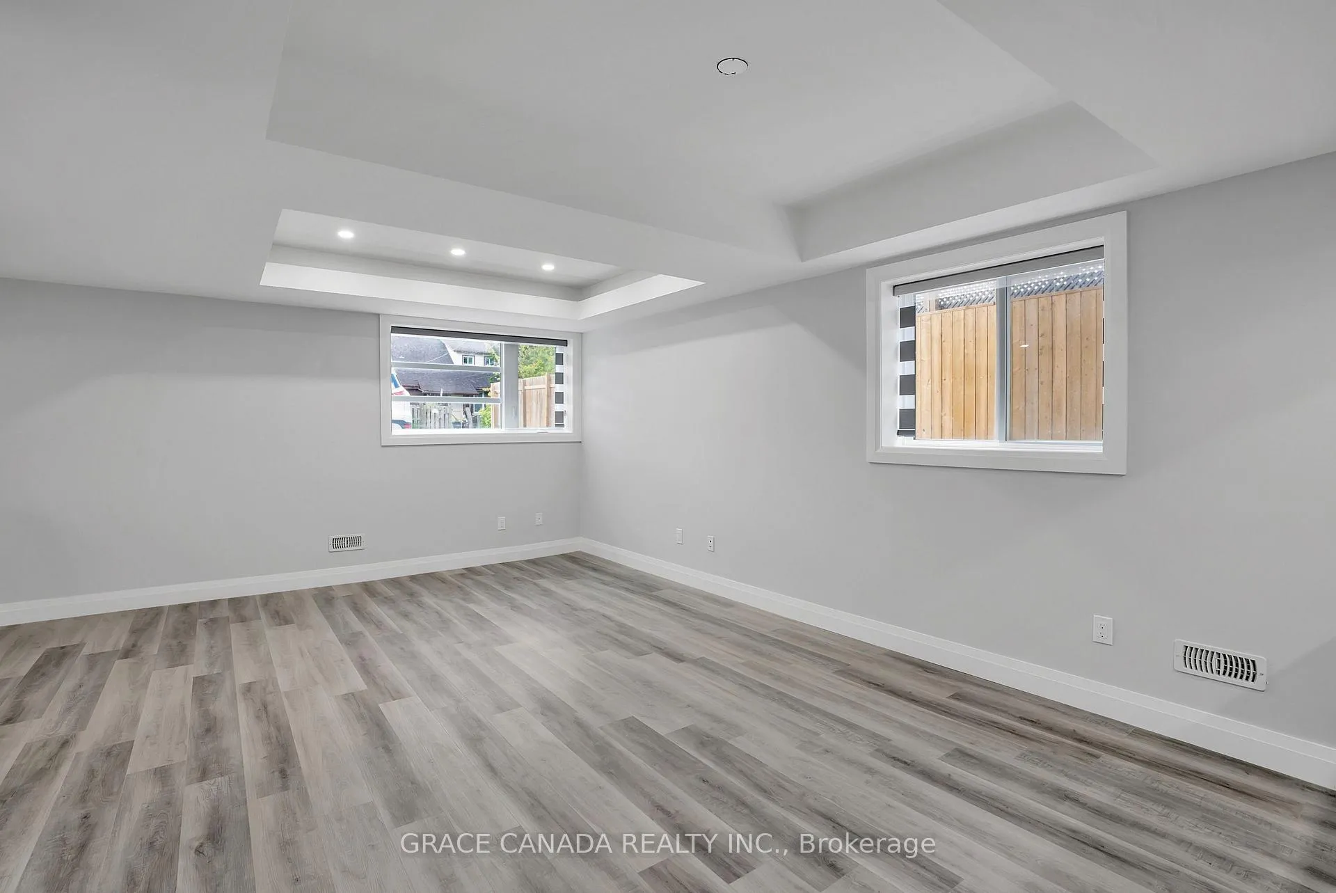 Photo 7 of Unit C, 1657 Windsor Avenue, Windsor — HOMEH
