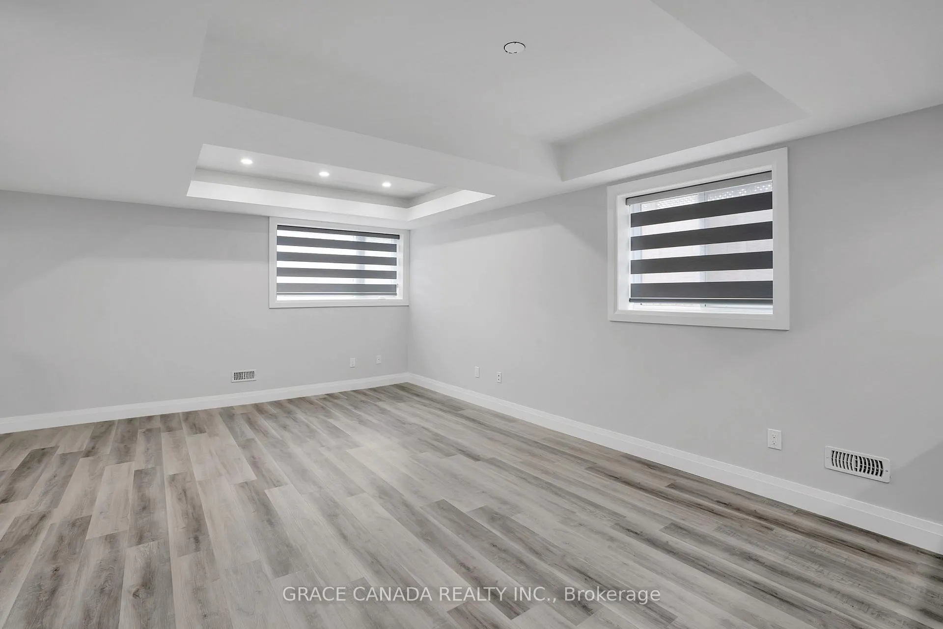 Photo 8 of Unit C, 1657 Windsor Avenue, Windsor — HOMEH