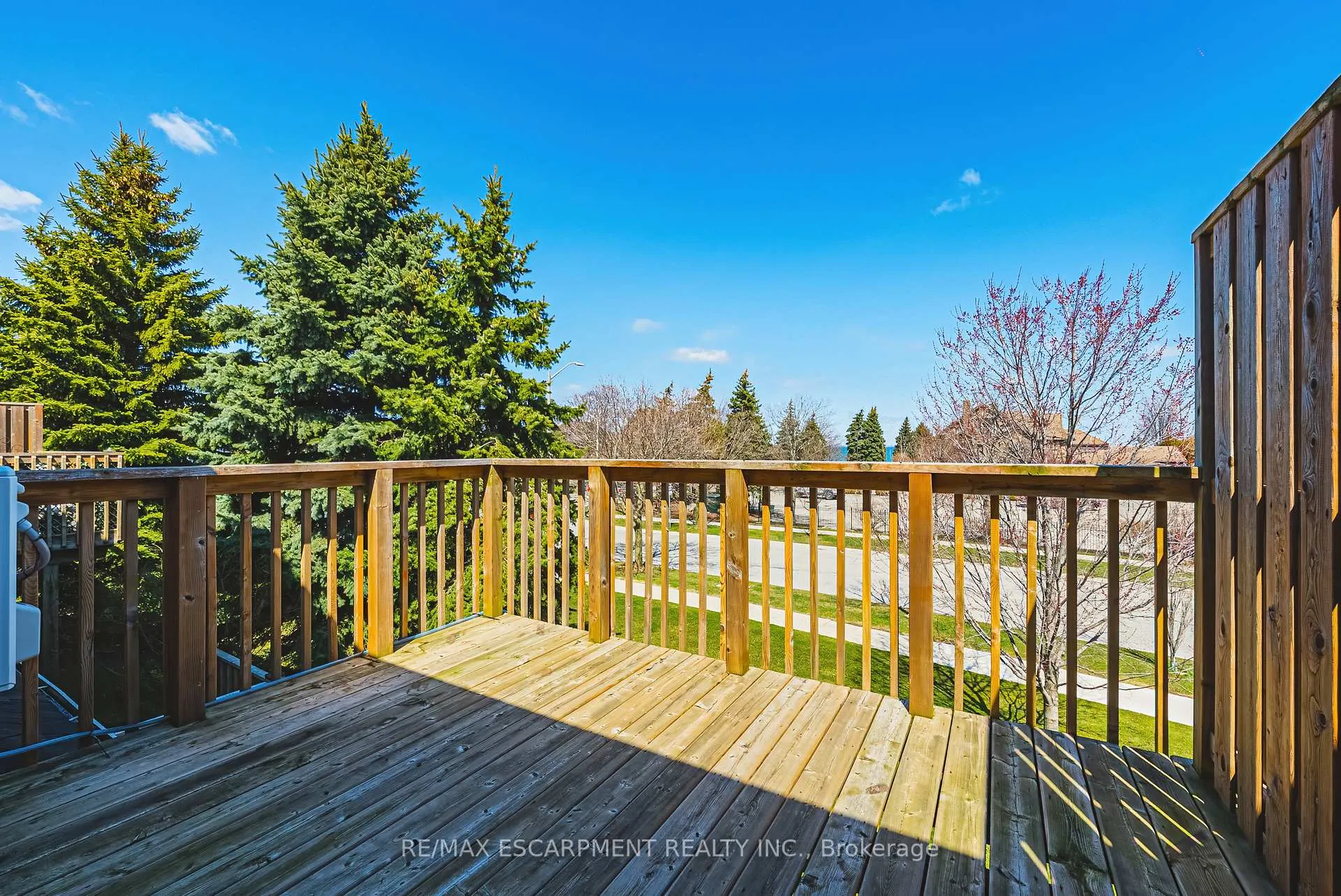 Photo 23 of Unit 14, 2 Harbour Drive, Hamilton, Lakeshore — HOMEH