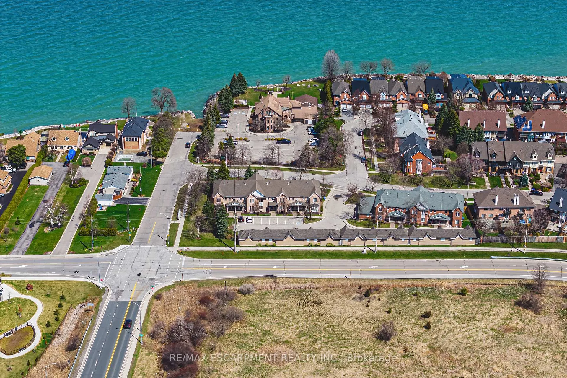 Photo 26 of Unit 14, 2 Harbour Drive, Hamilton, Lakeshore — HOMEH
