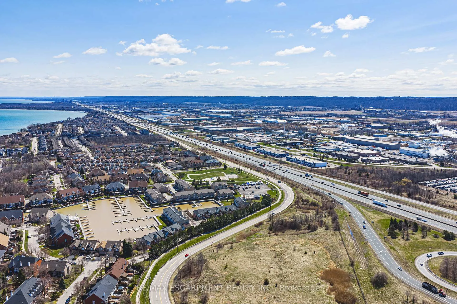 Photo 32 of Unit 14, 2 Harbour Drive, Hamilton, Lakeshore — HOMEH
