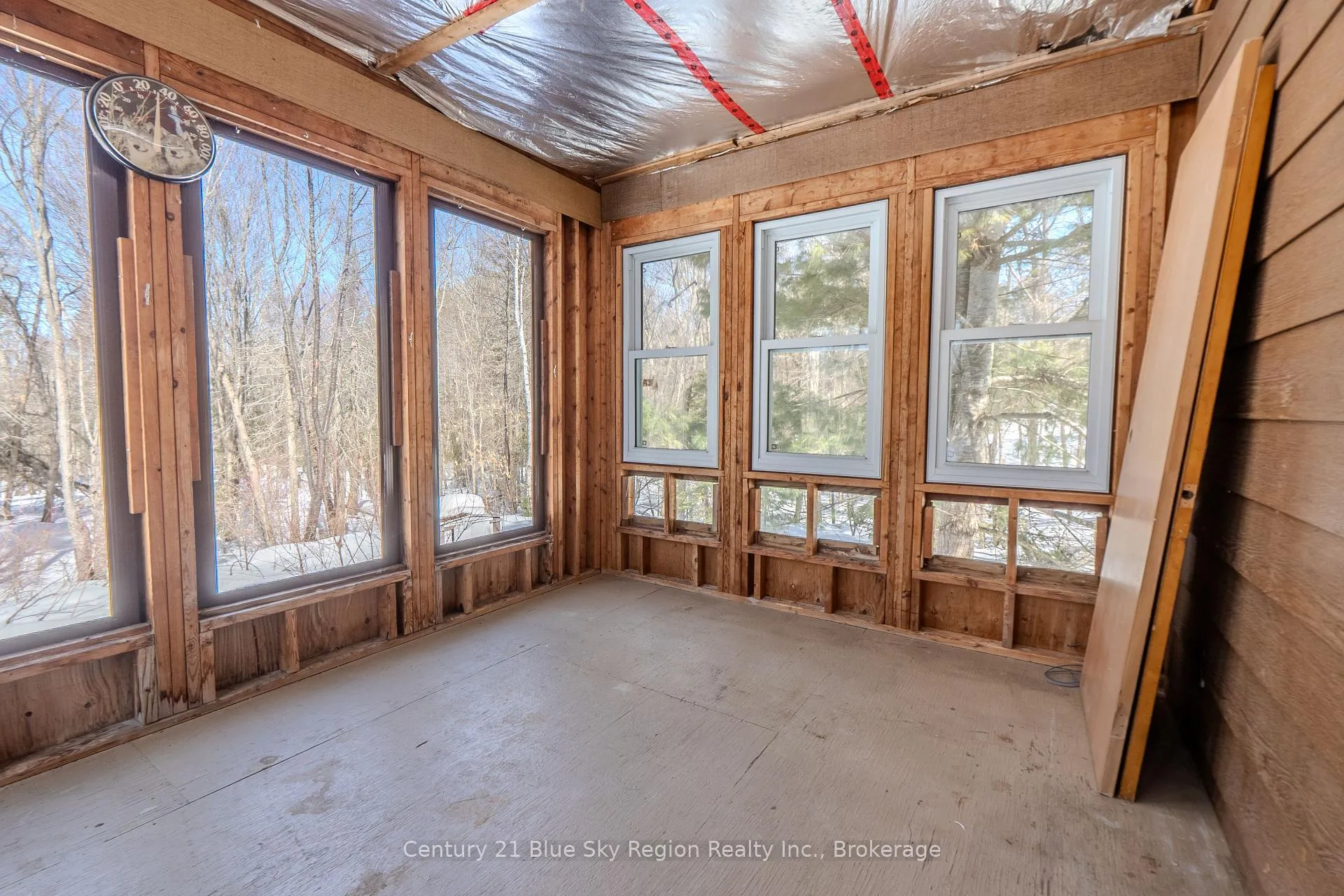 Photo 11 of 55 Chadbourne Drive, North Bay, Airport — HOMEH