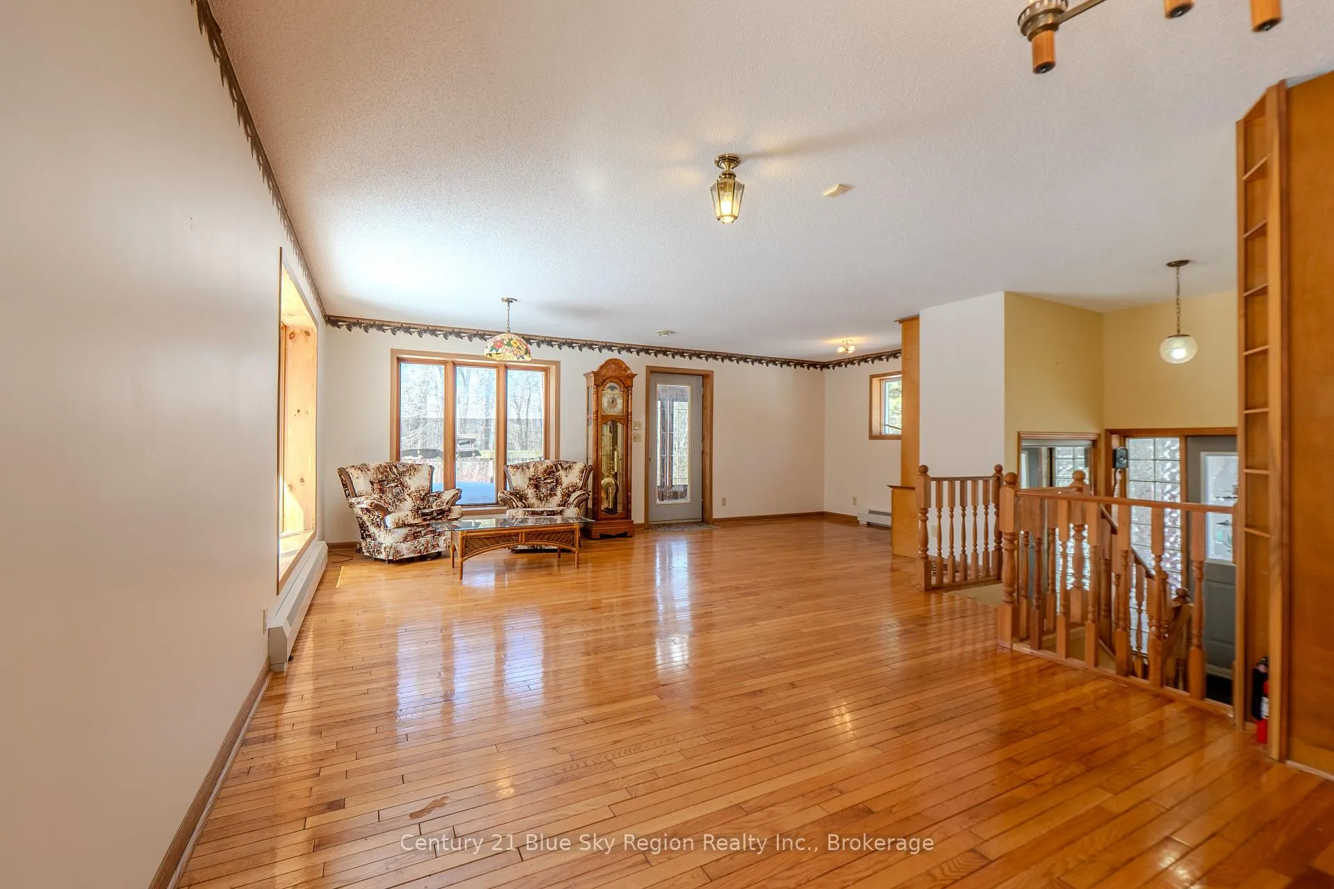 Photo 14 of 55 Chadbourne Drive, North Bay, Airport — HOMEH