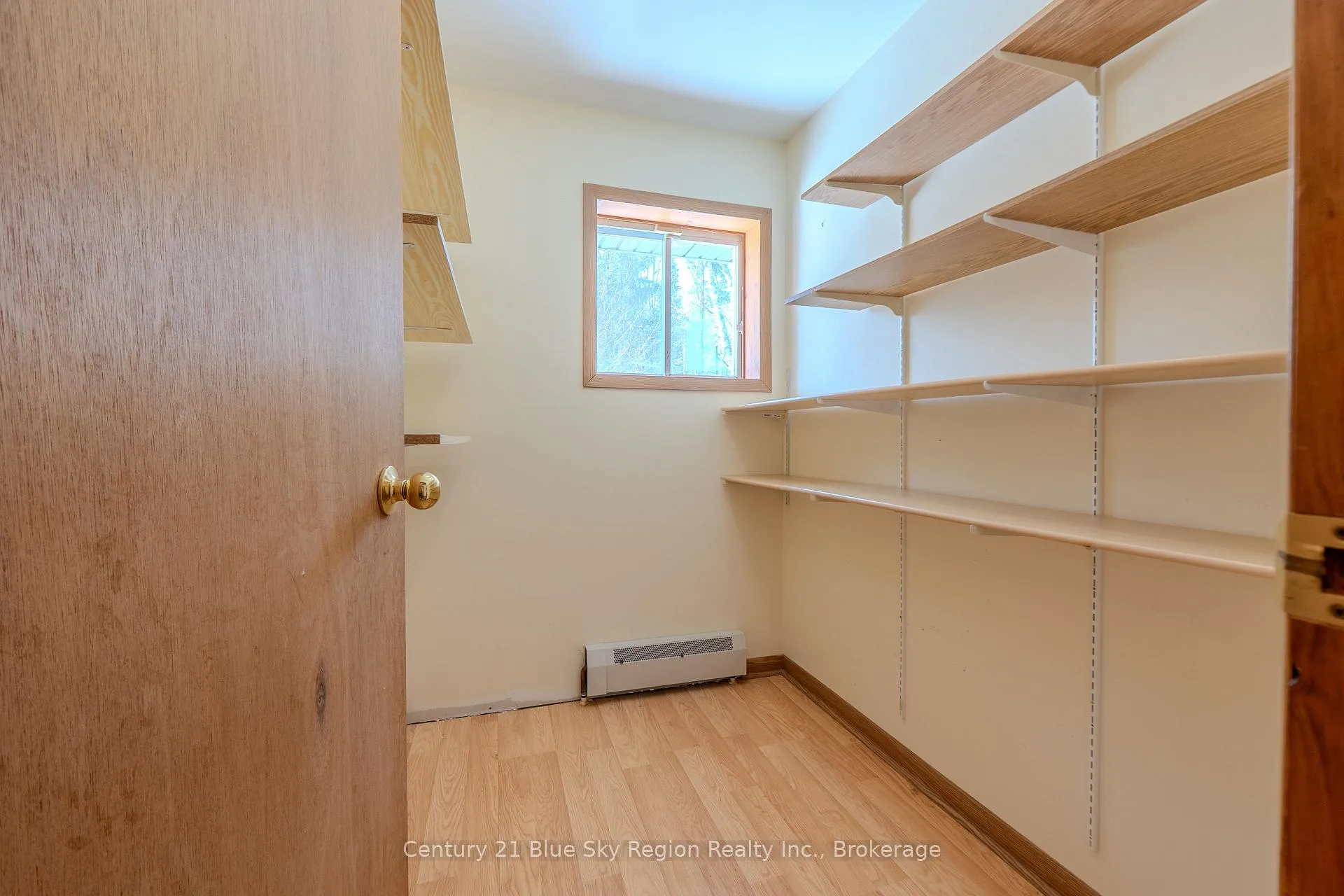 Photo 24 of 55 Chadbourne Drive, North Bay, Airport — HOMEH