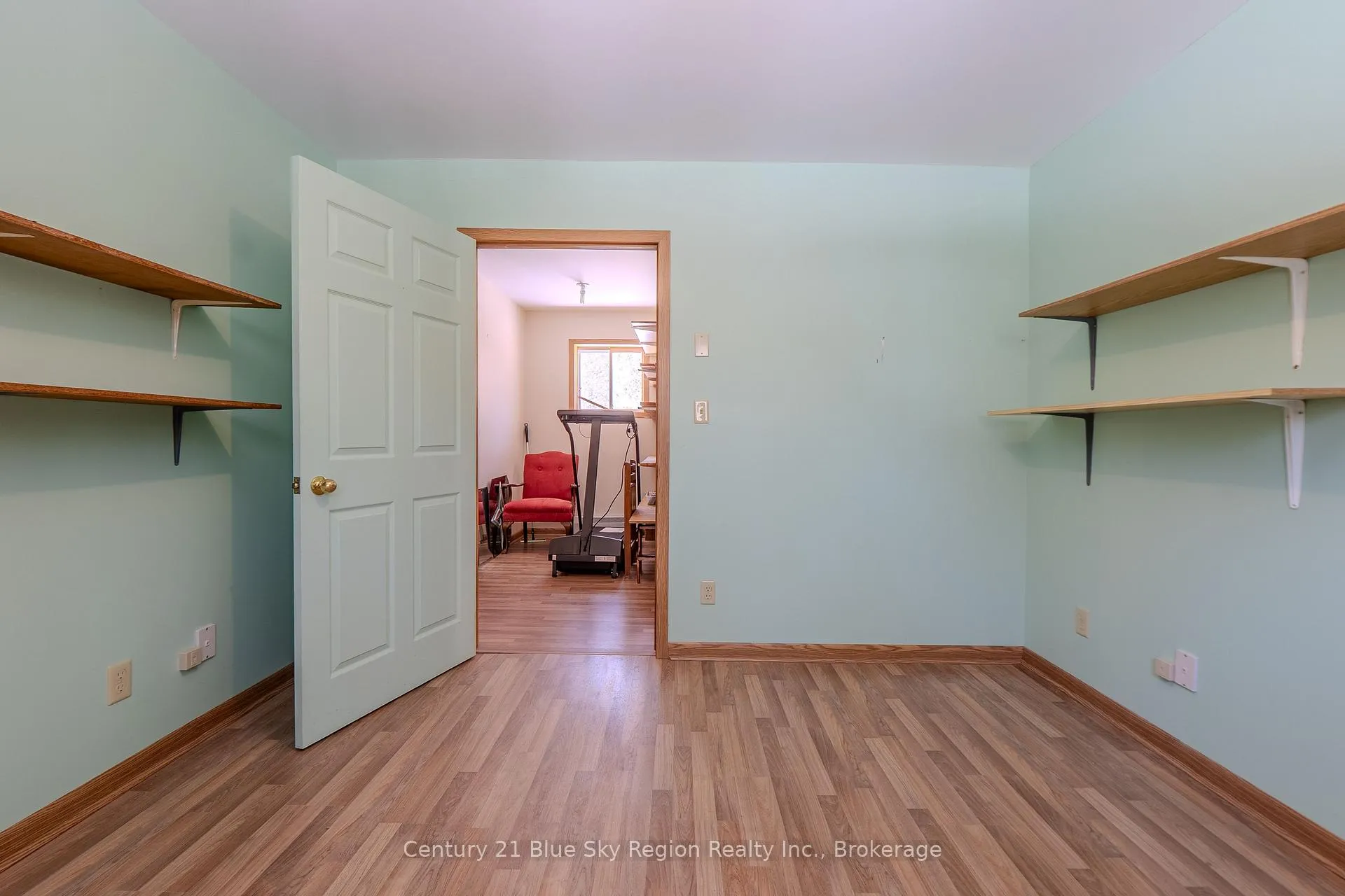Photo 26 of 55 Chadbourne Drive, North Bay, Airport — HOMEH