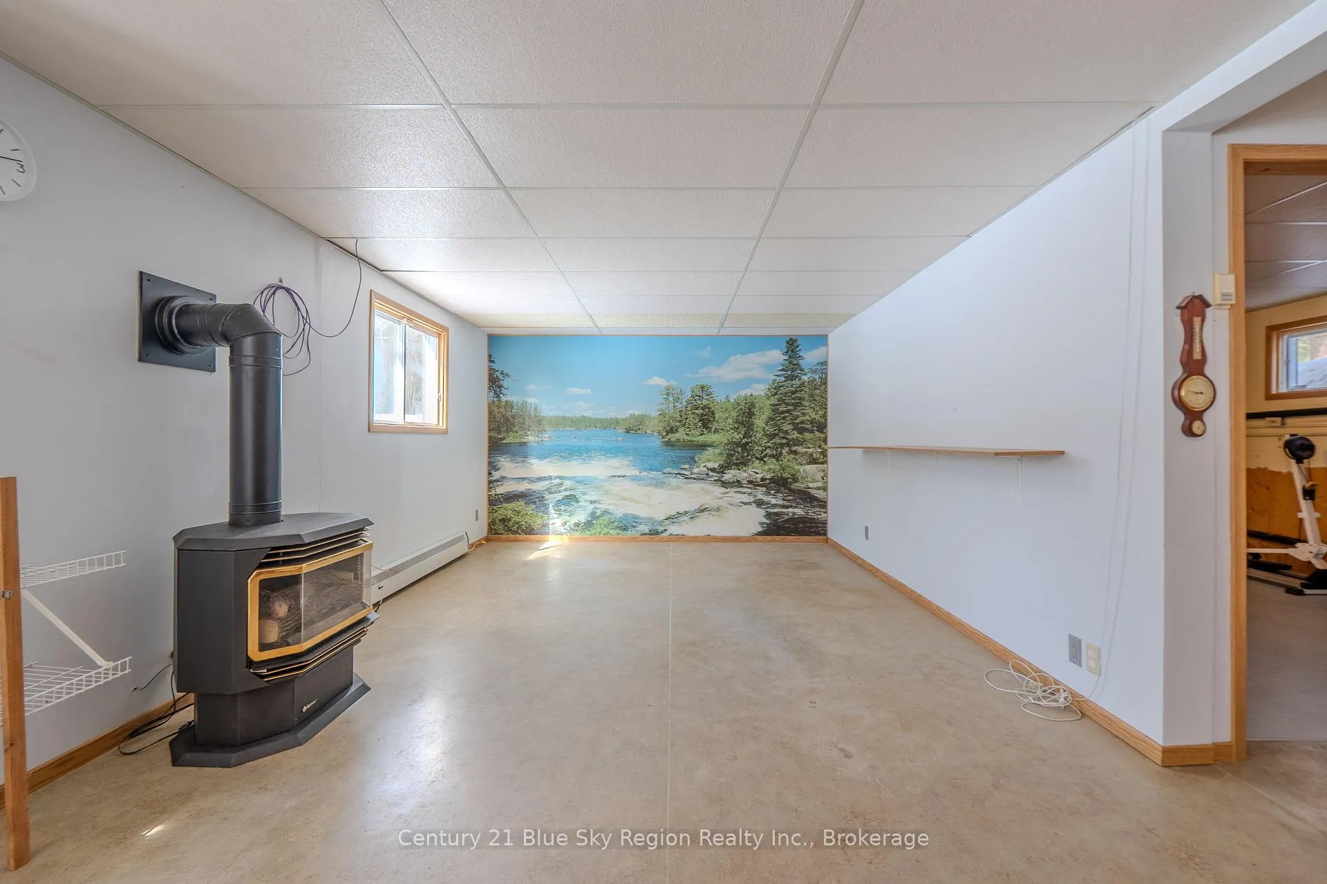 Photo 33 of 55 Chadbourne Drive, North Bay, Airport — HOMEH