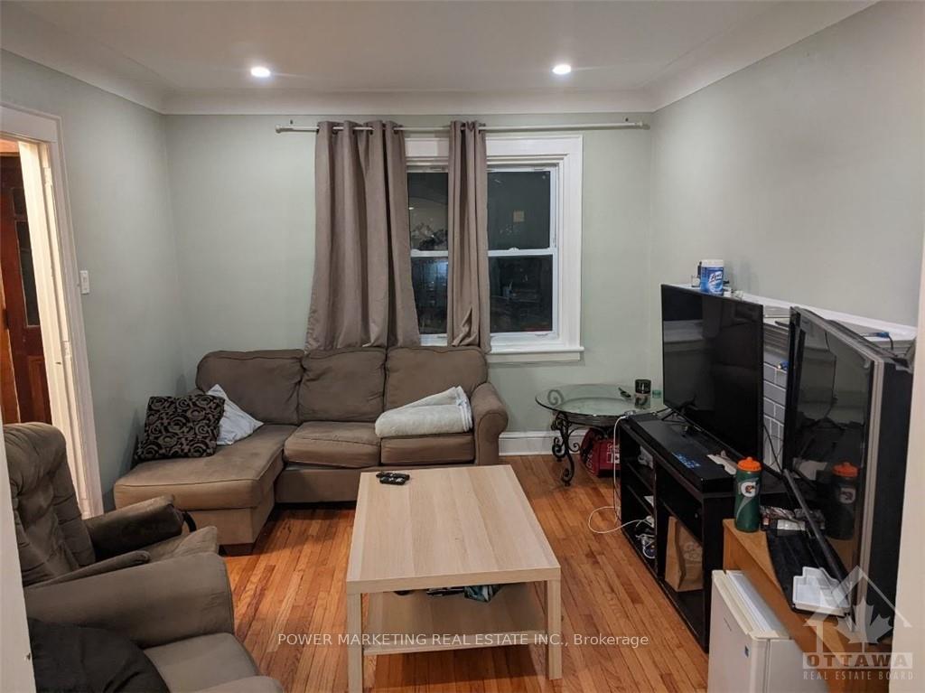 Photo 4 of 456 Riverdale Avenue, Ottawa, Old Ottawa South — HOMEH