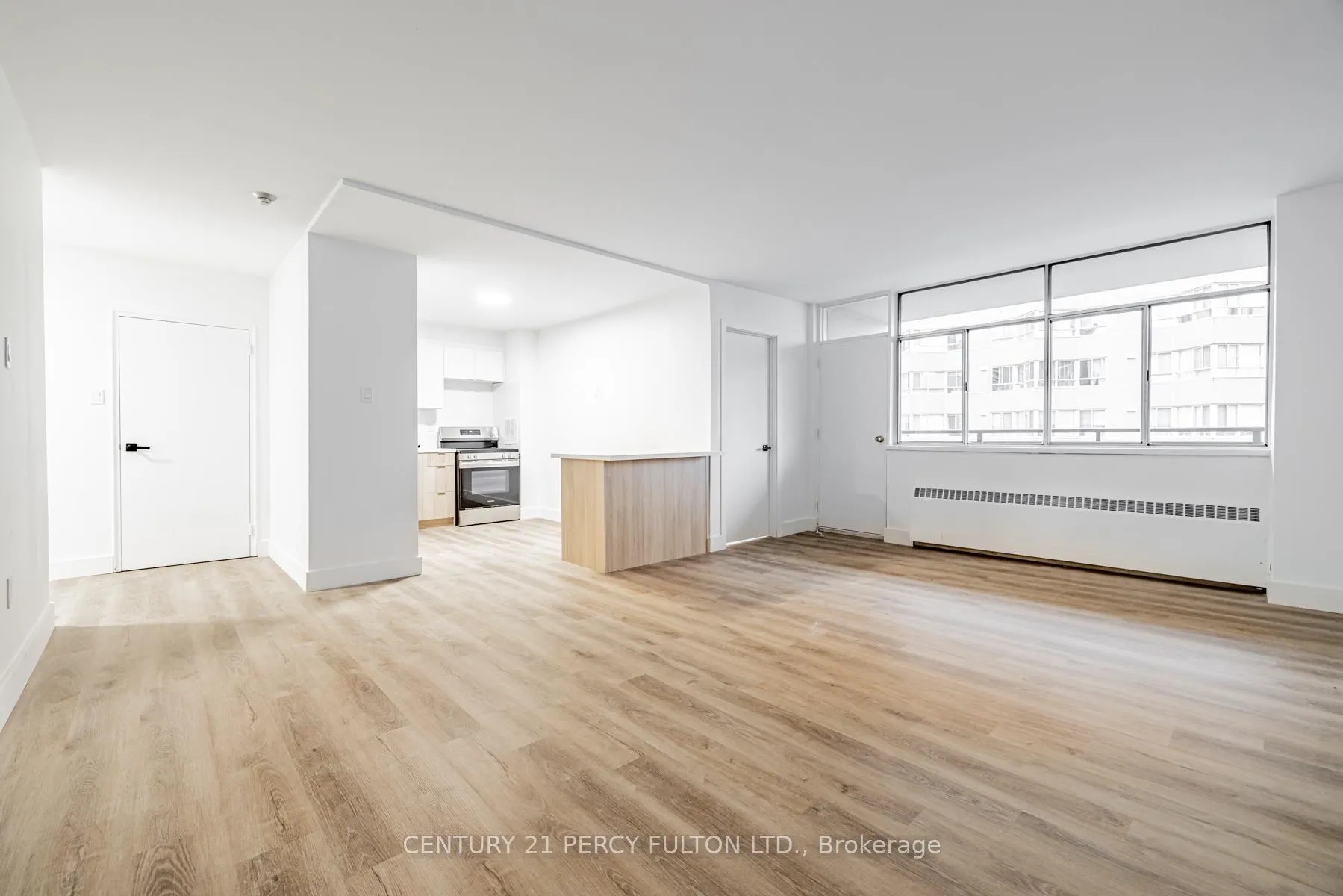 Photo 7 of Unit 702, 2 Park Vista Drive, Toronto, O'Connor-Parkview — HOMEH