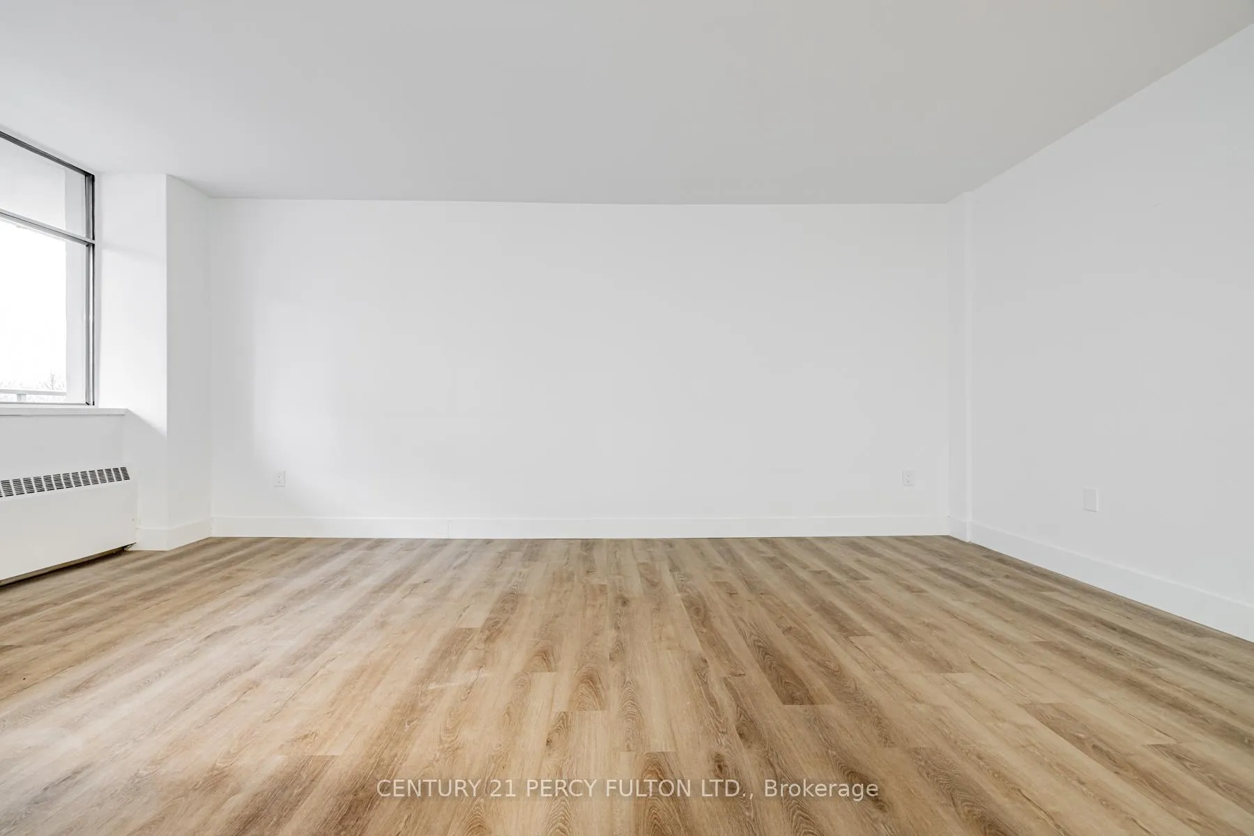 Photo 9 of Unit 702, 2 Park Vista Drive, Toronto, O'Connor-Parkview — HOMEH