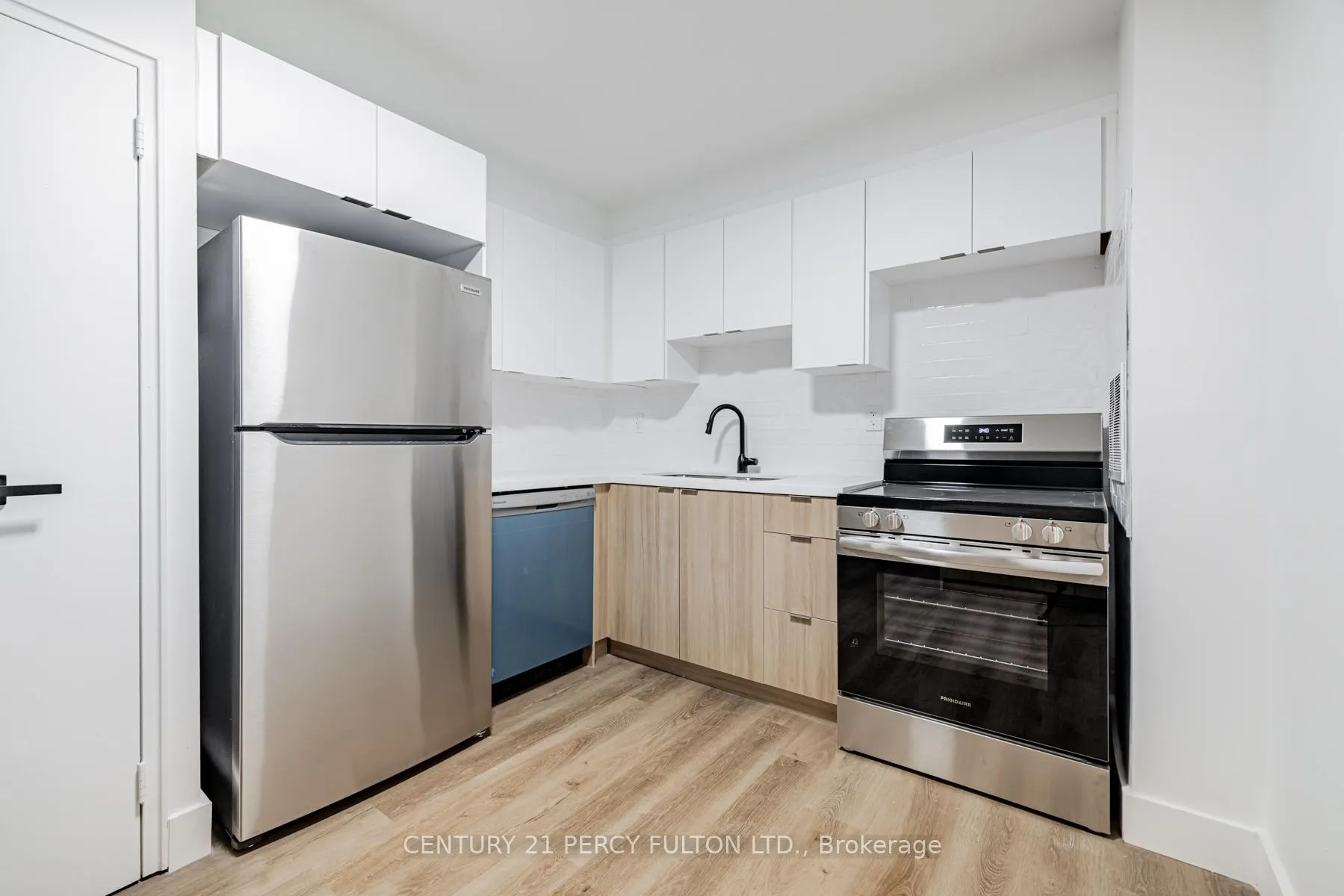 Photo 14 of Unit 702, 2 Park Vista Drive, Toronto, O'Connor-Parkview — HOMEH