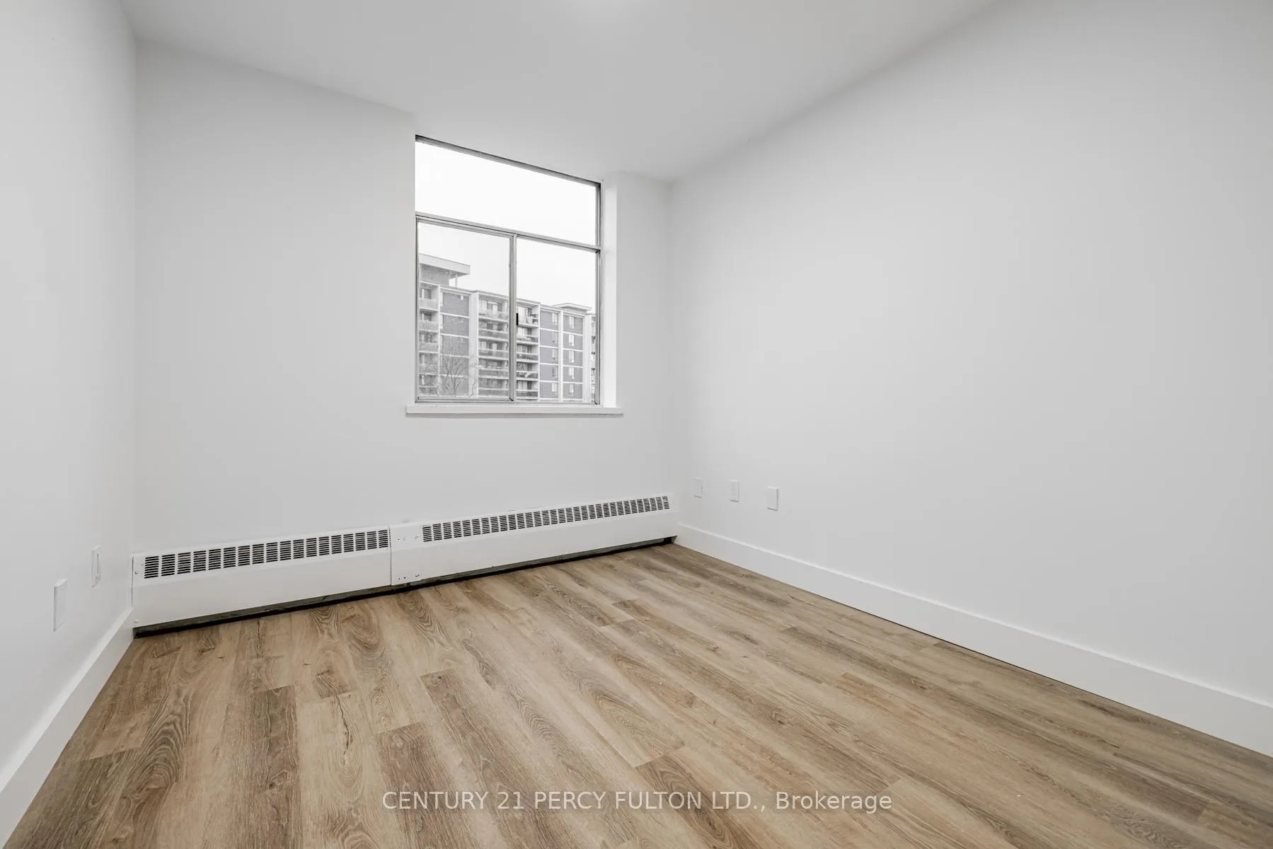 Photo 18 of Unit 702, 2 Park Vista Drive, Toronto, O'Connor-Parkview — HOMEH