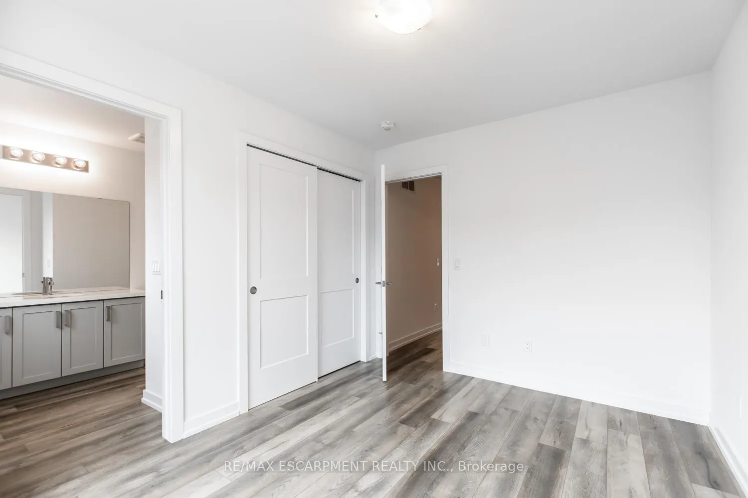 Photo 20 of Unit 16, 70 Kenesky Drive, Hamilton, Waterdown — HOMEH