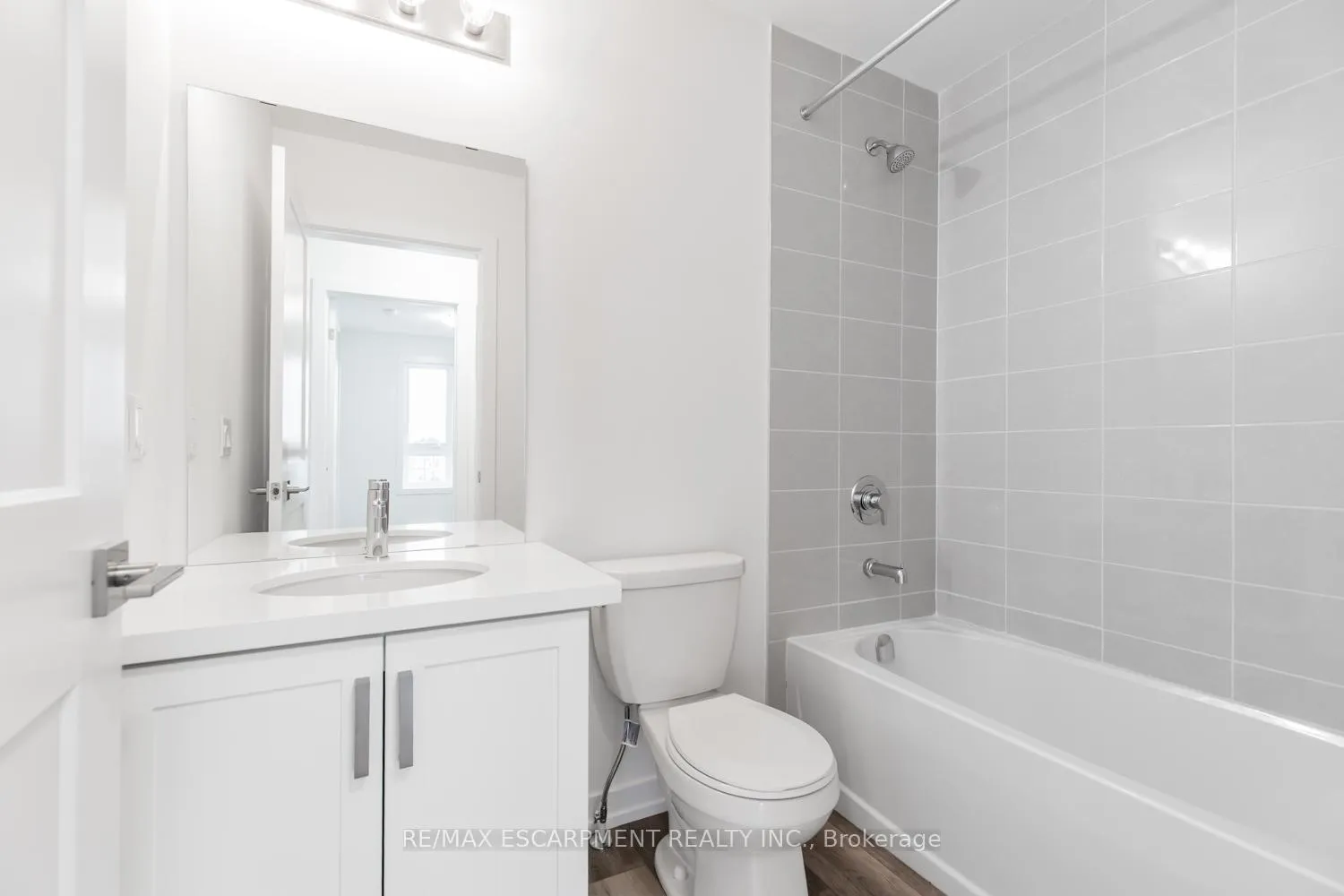 Photo 30 of Unit 16, 70 Kenesky Drive, Hamilton, Waterdown — HOMEH