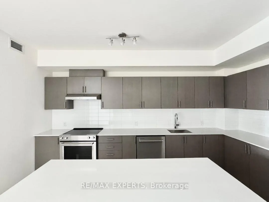 Photo 6 of Unit 221, 8960 Jane Street, Vaughan, Concord — HOMEH