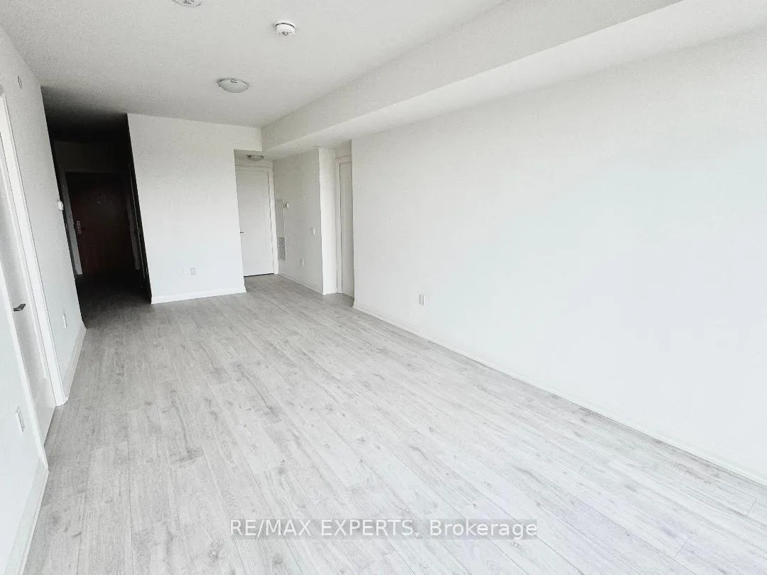 Photo 10 of Unit 221, 8960 Jane Street, Vaughan, Concord — HOMEH