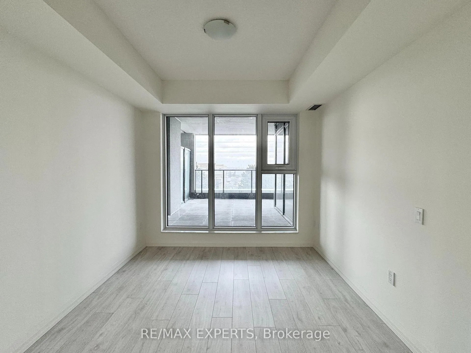 Photo 14 of Unit 221, 8960 Jane Street, Vaughan, Concord — HOMEH