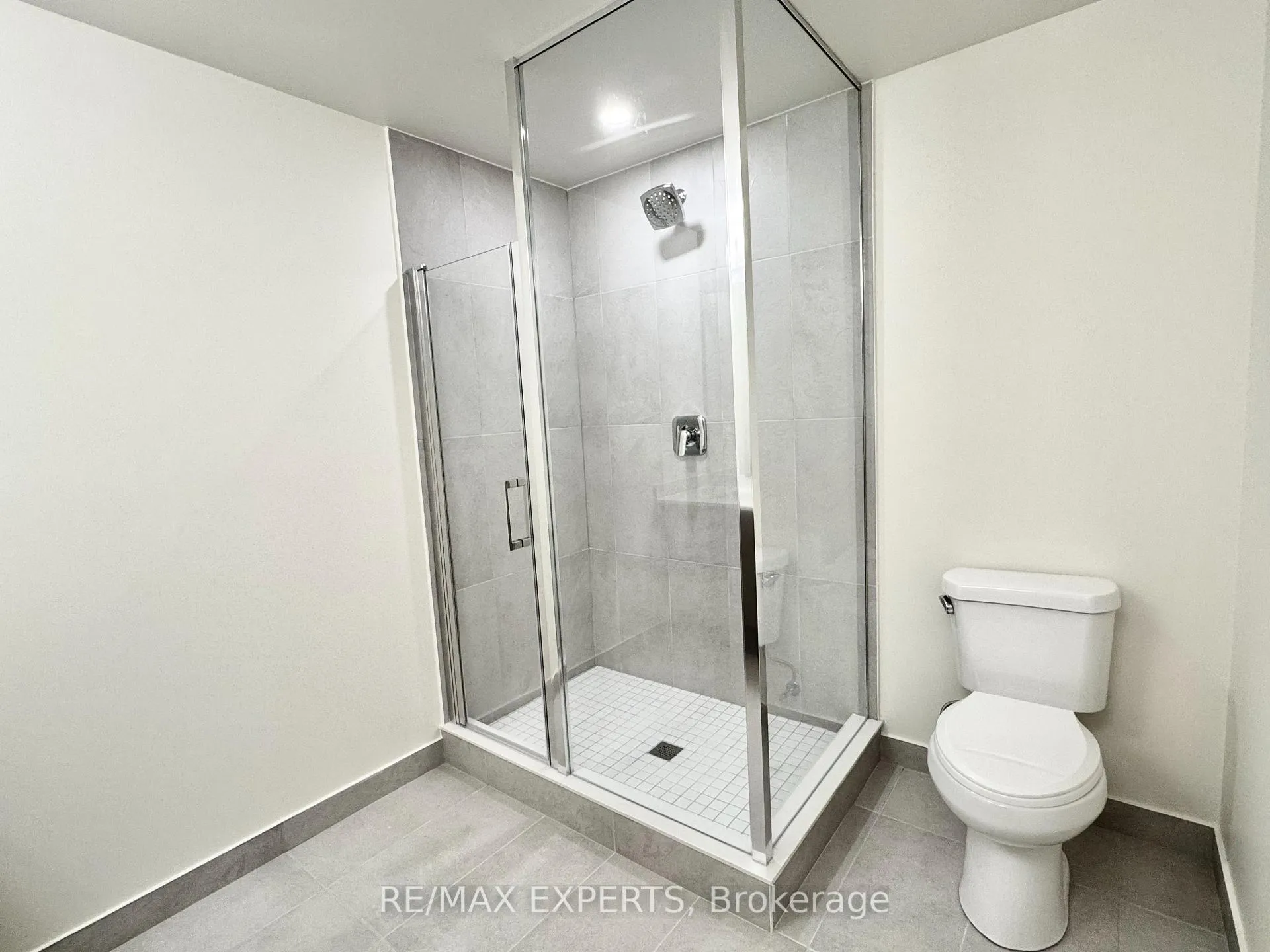 Photo 17 of Unit 221, 8960 Jane Street, Vaughan, Concord — HOMEH