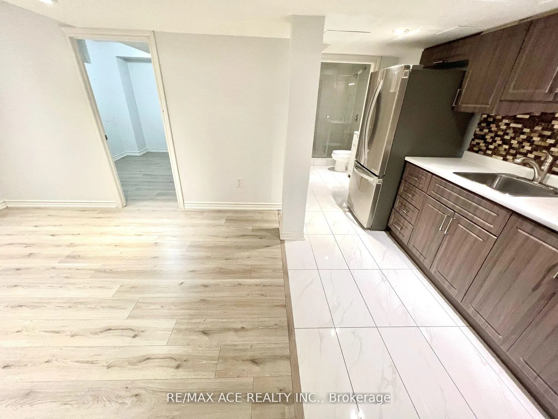 Photo 3 of Unit Bsmt, 39 Gorman Avenue, Vaughan, West Woodbridge — HOMEH