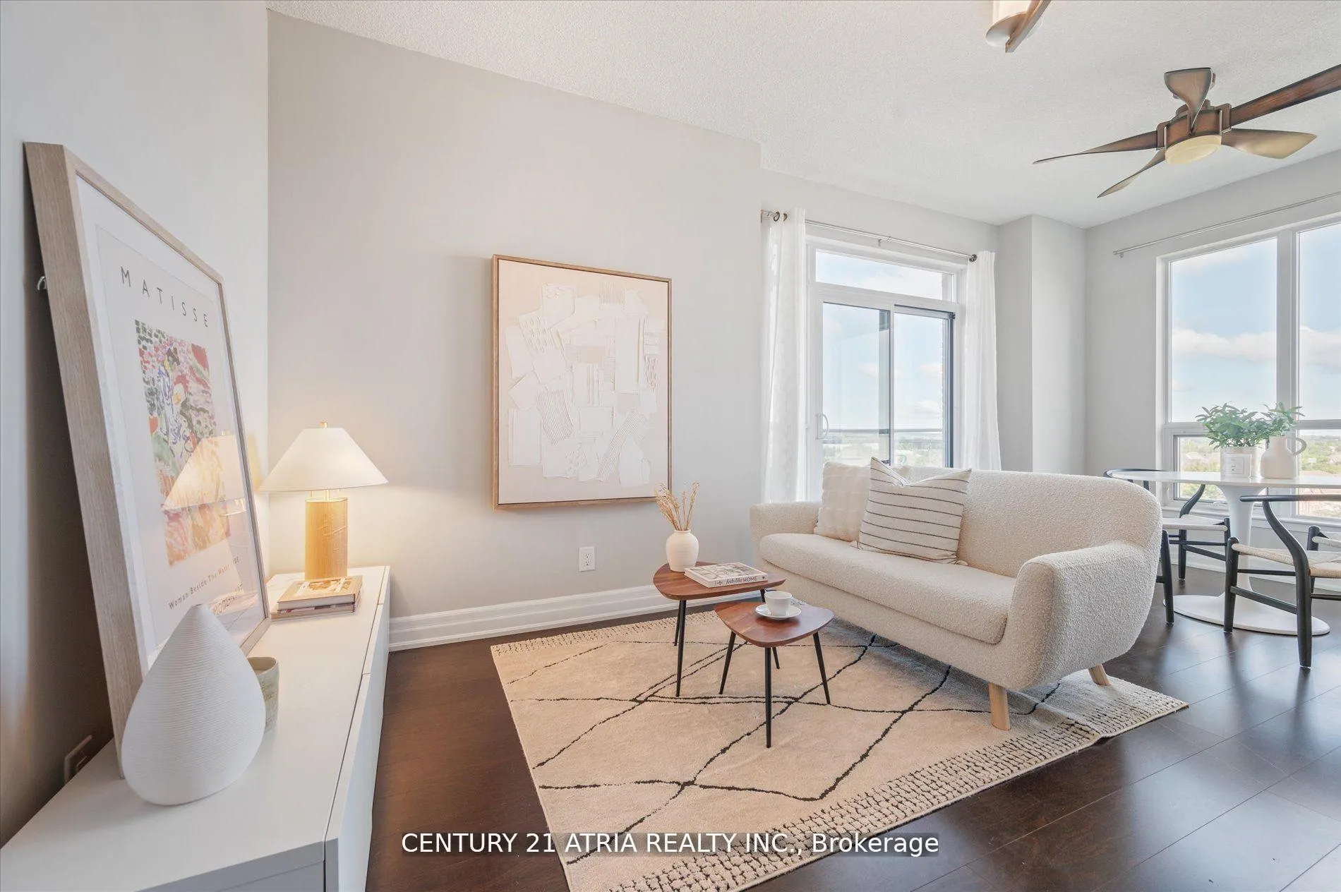 Photo 4 of Unit 423, 111 Civic Square Gate, Aurora, Bayview Wellington — HOMEH