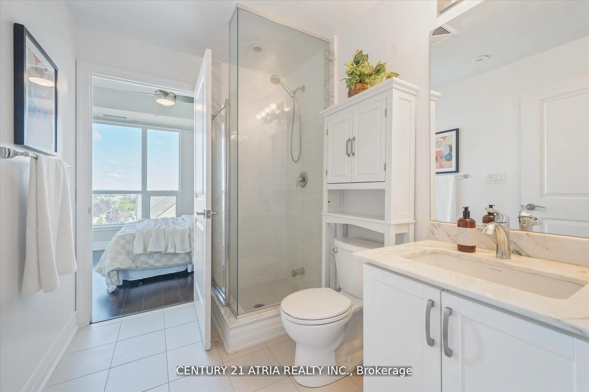 Photo 16 of Unit 423, 111 Civic Square Gate, Aurora, Bayview Wellington — HOMEH