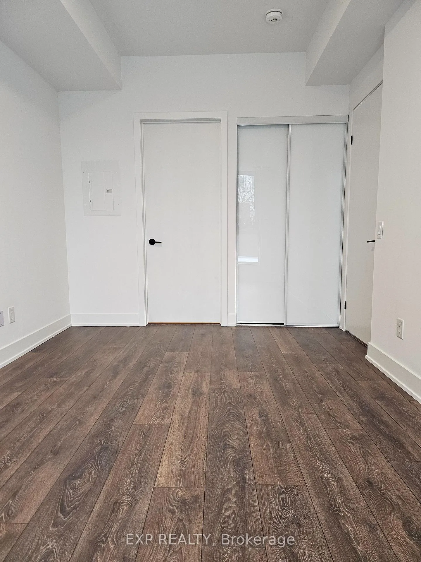 Photo 7 of Unit 209, 1285 Queen Street E, Toronto, Greenwood-Coxwell — HOMEH