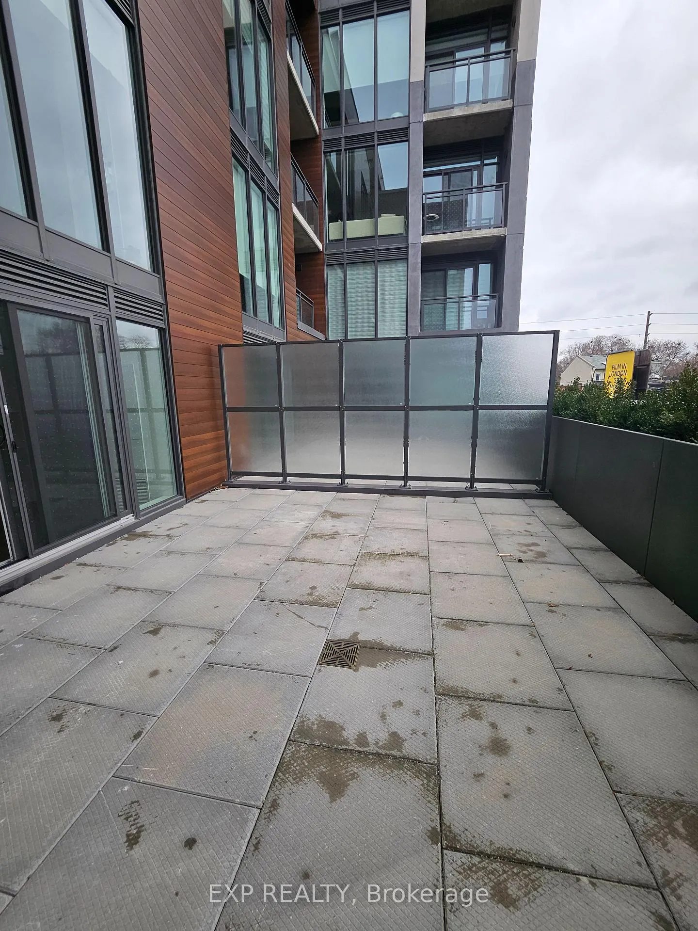 Photo 9 of Unit 209, 1285 Queen Street E, Toronto, Greenwood-Coxwell — HOMEH