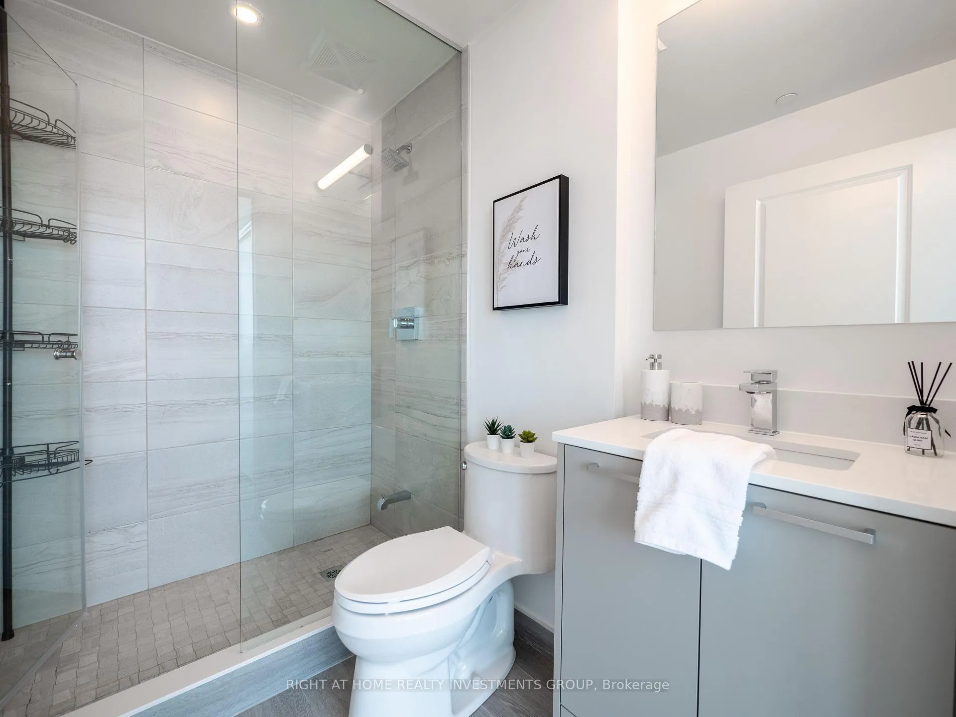 Photo 10 of Unit PH04, 120 Eagle Rock Way, Vaughan, Rural Vaughan — HOMEH