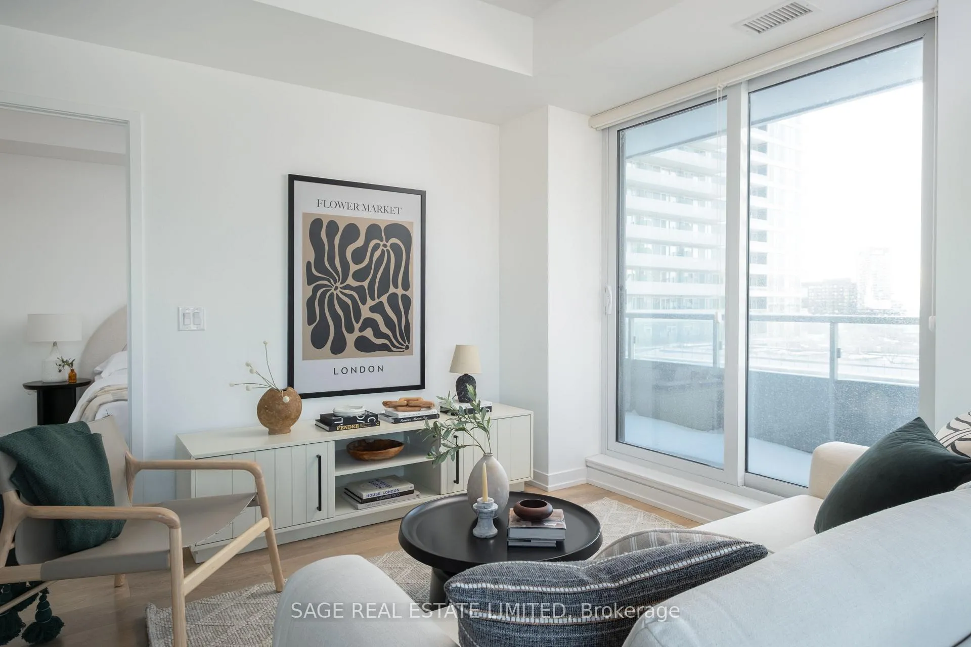 Photo 5 of Unit 805W, 225 Sumach Street, Toronto, Regent Park — HOMEH