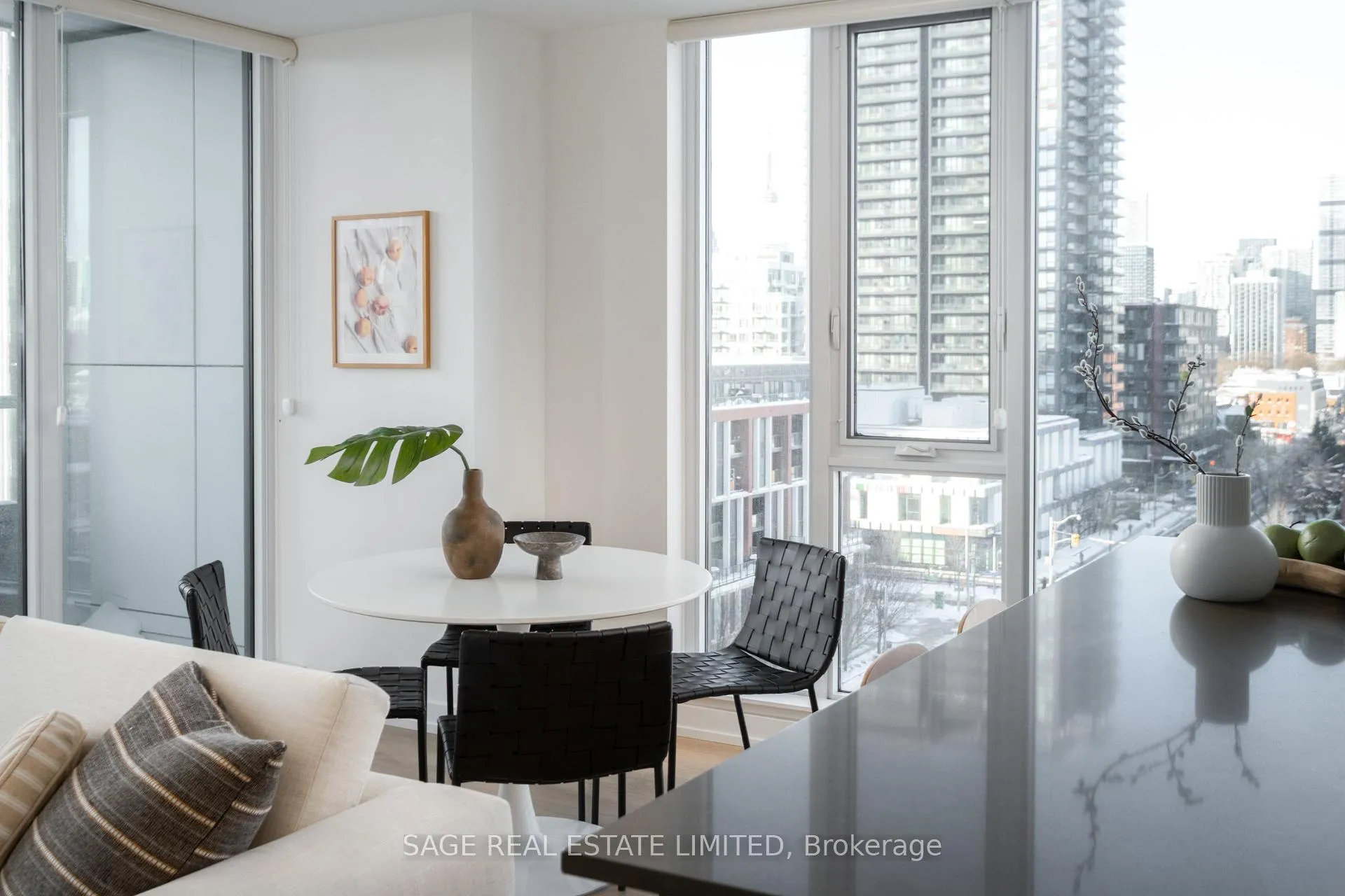 Photo 7 of Unit 805W, 225 Sumach Street, Toronto, Regent Park — HOMEH